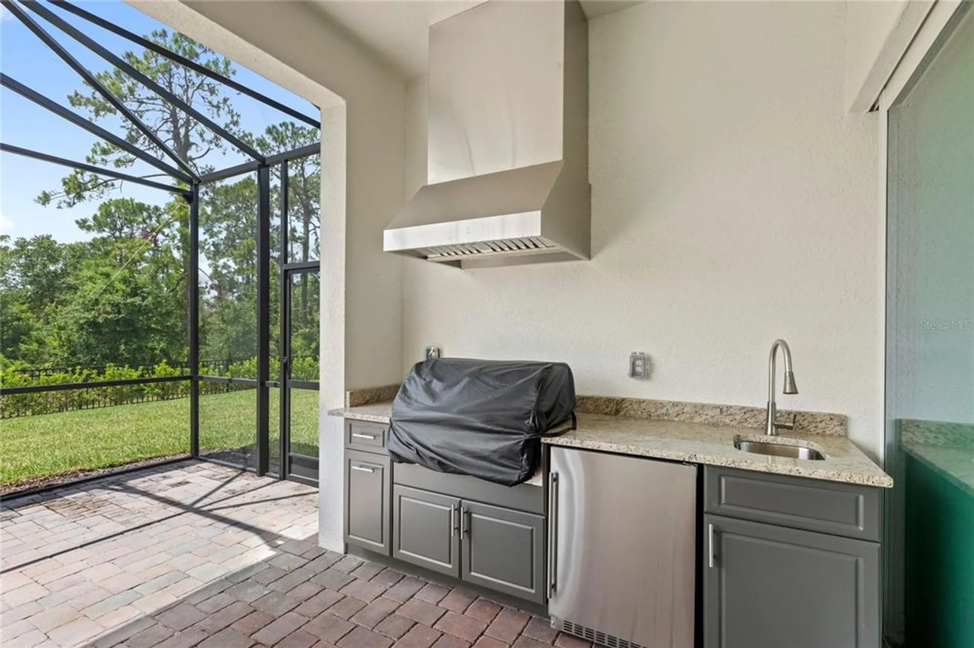 Property Slideshow image 41 of 52 | 15084 canopy cover dr, Winter Garden, FL, 34787
