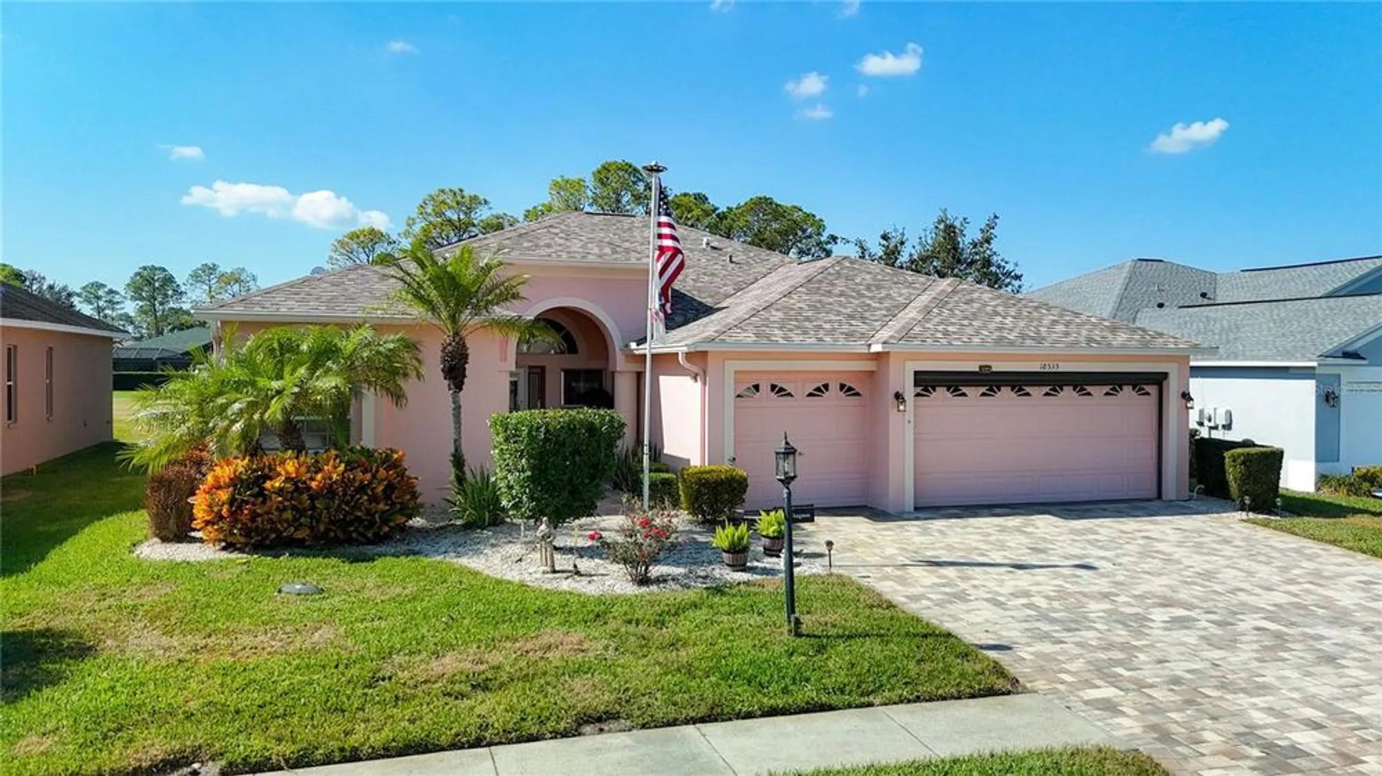 Property Slideshow image 12 of 93 | 18535 gentle breeze ct, Hudson, FL, 34667