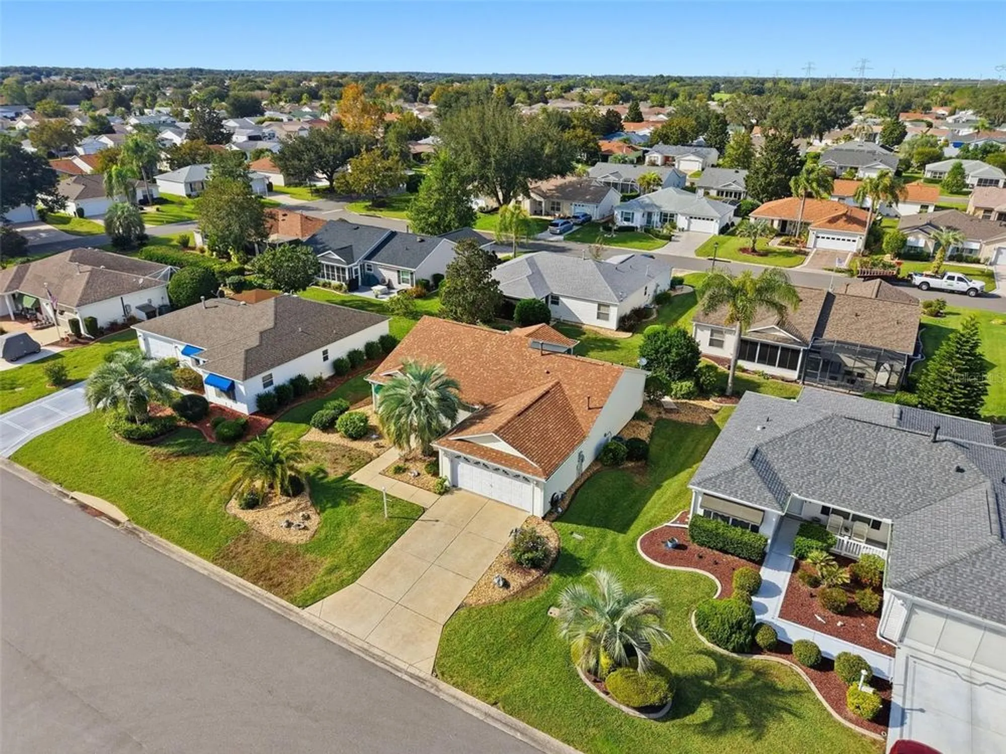 Property Slideshow image 49 of 69 | 17985 se 92nd amory ave, The Villages, FL, 32162