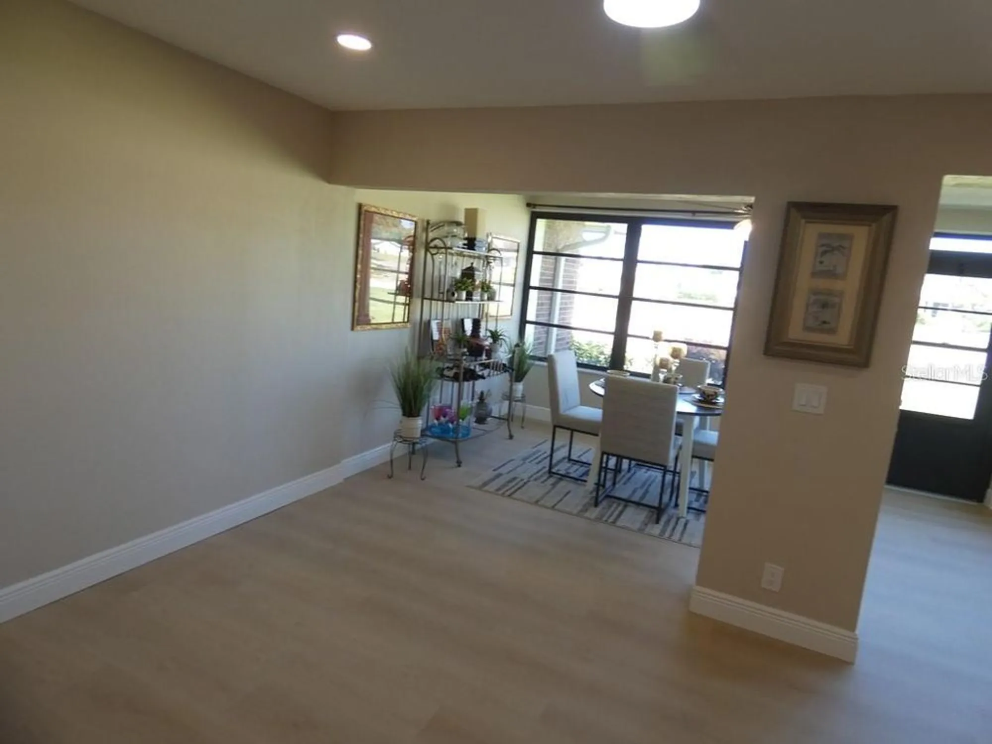 Property Slideshow image 3 of 25 | 2740 whitebridge dr a, Palm Harbor, FL, 34684