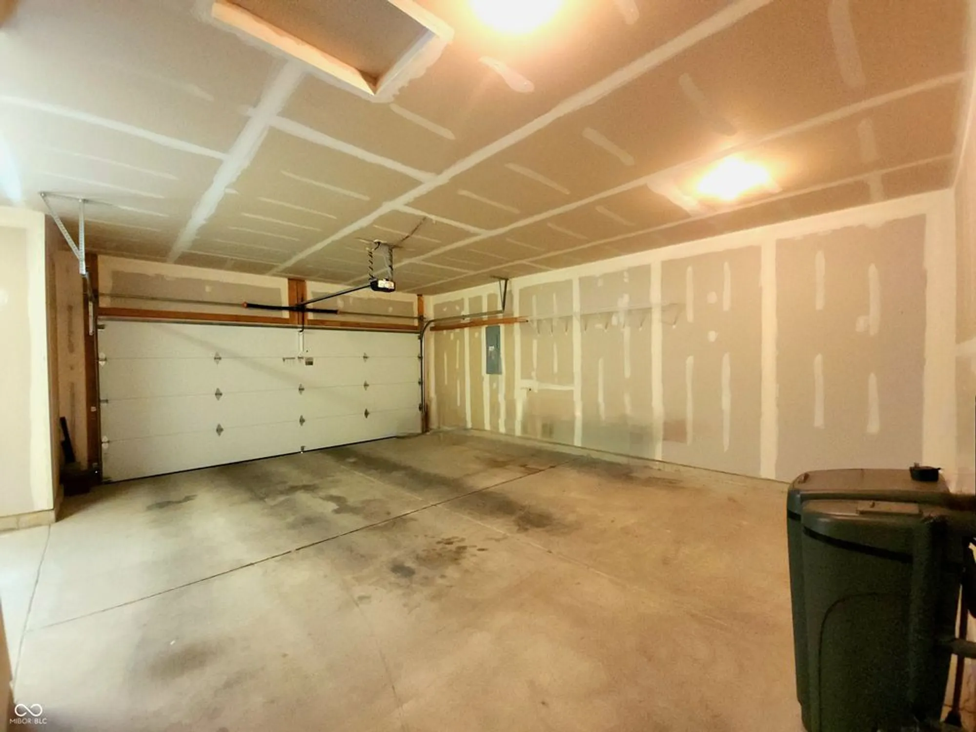 Property Slideshow image 36 of 62 | 4880 dahlia dr, Plainfield, IN, 46168