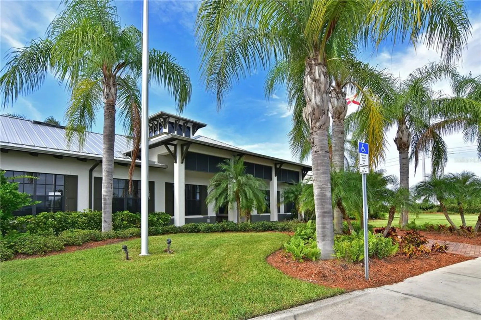 Property Slideshow image 64 of 75 | 1010 tidewater shores loop 307, Bradenton, FL, 34208