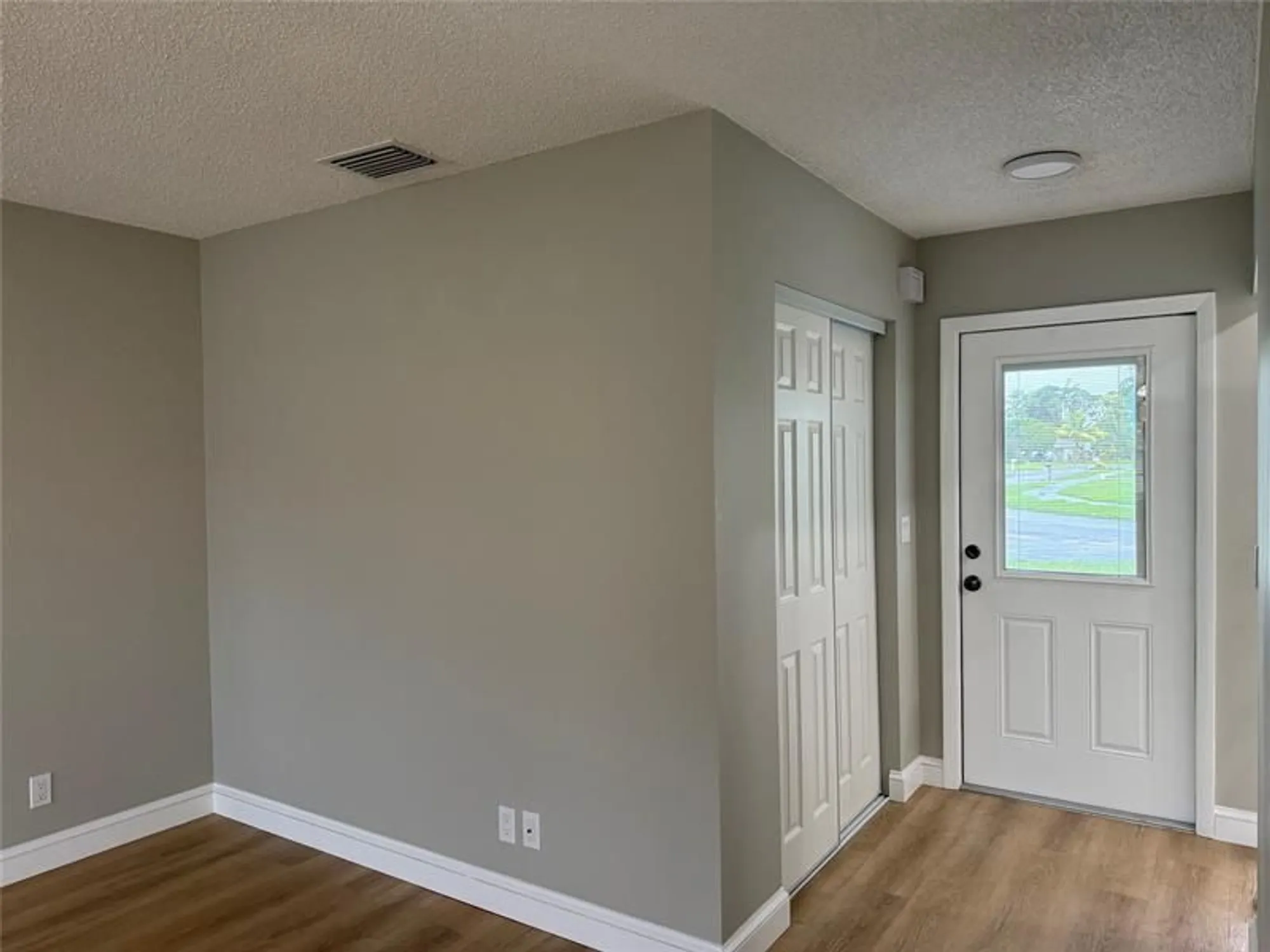 Property Slideshow image 18 of 20 | 6111 rainbow cir, Greenacres, FL, 33463