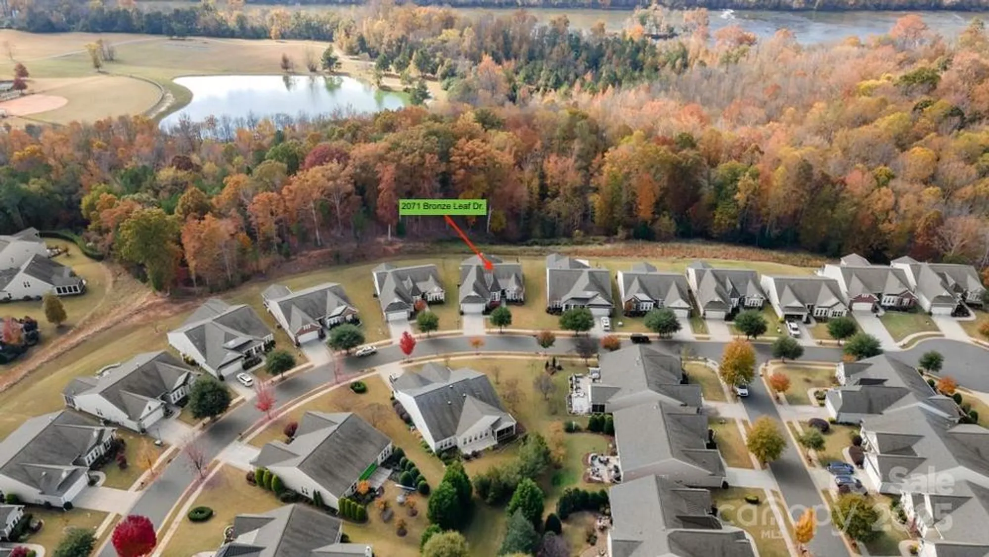 Property Slideshow image 32 of 45 | 2071 bronze leaf dr, Fort Mill, SC, 29707