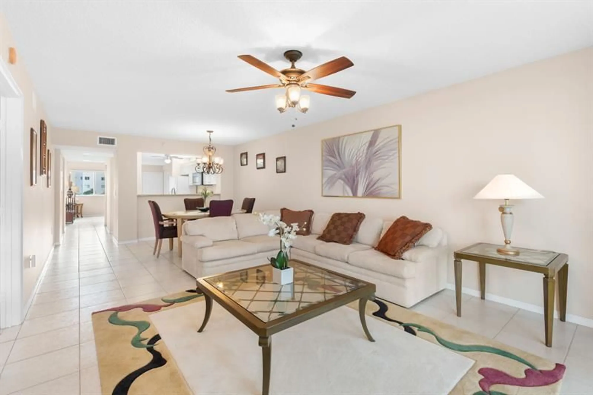Property Slideshow image 13 of 24 | 7763 southampton ter 215, Tamarac, FL, 33321