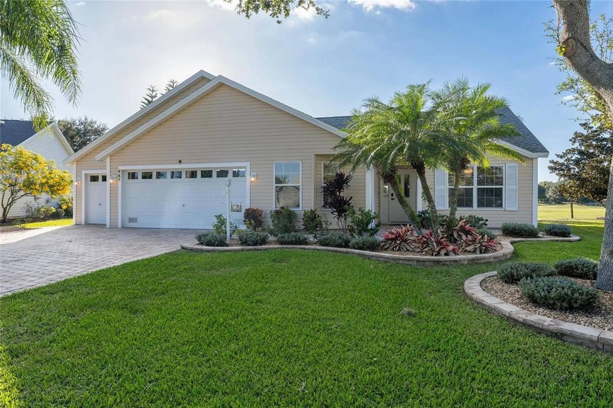 Property Slideshow image 60 of 62 | 967 livingston loop, The Villages, FL, 32162