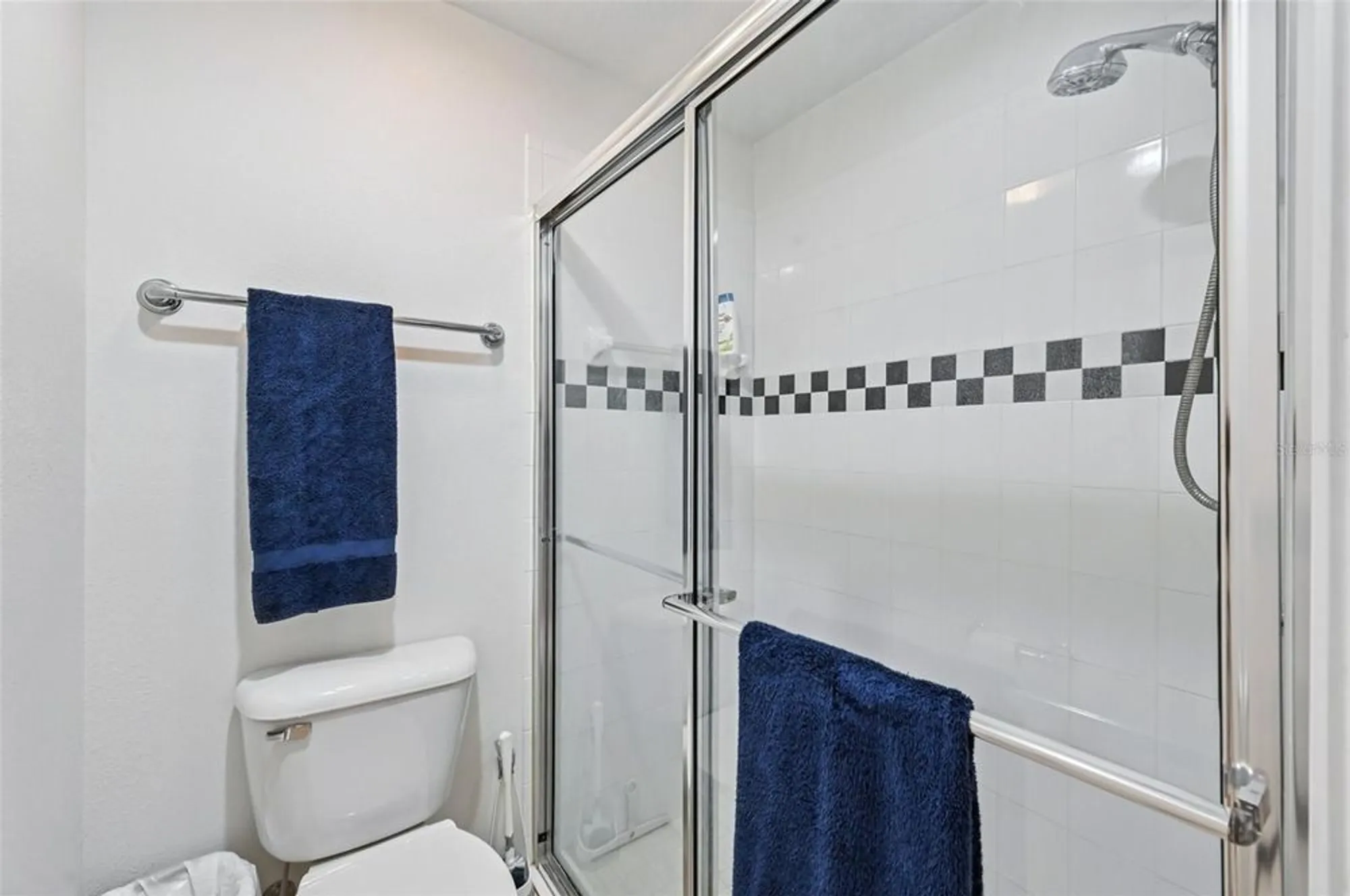 Property Slideshow image 24 of 61 | 2103 grantham greens dr, Sun City Center, FL, 33573