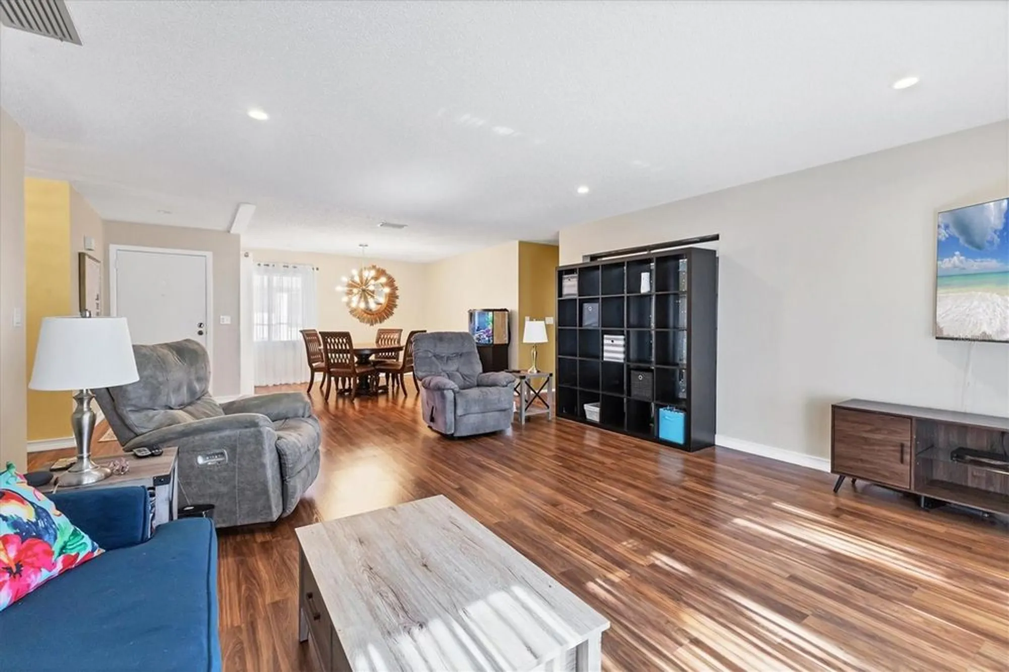 Property Slideshow image 6 of 34 | 1111 w faith cir apt 2004, Bradenton, FL, 34212