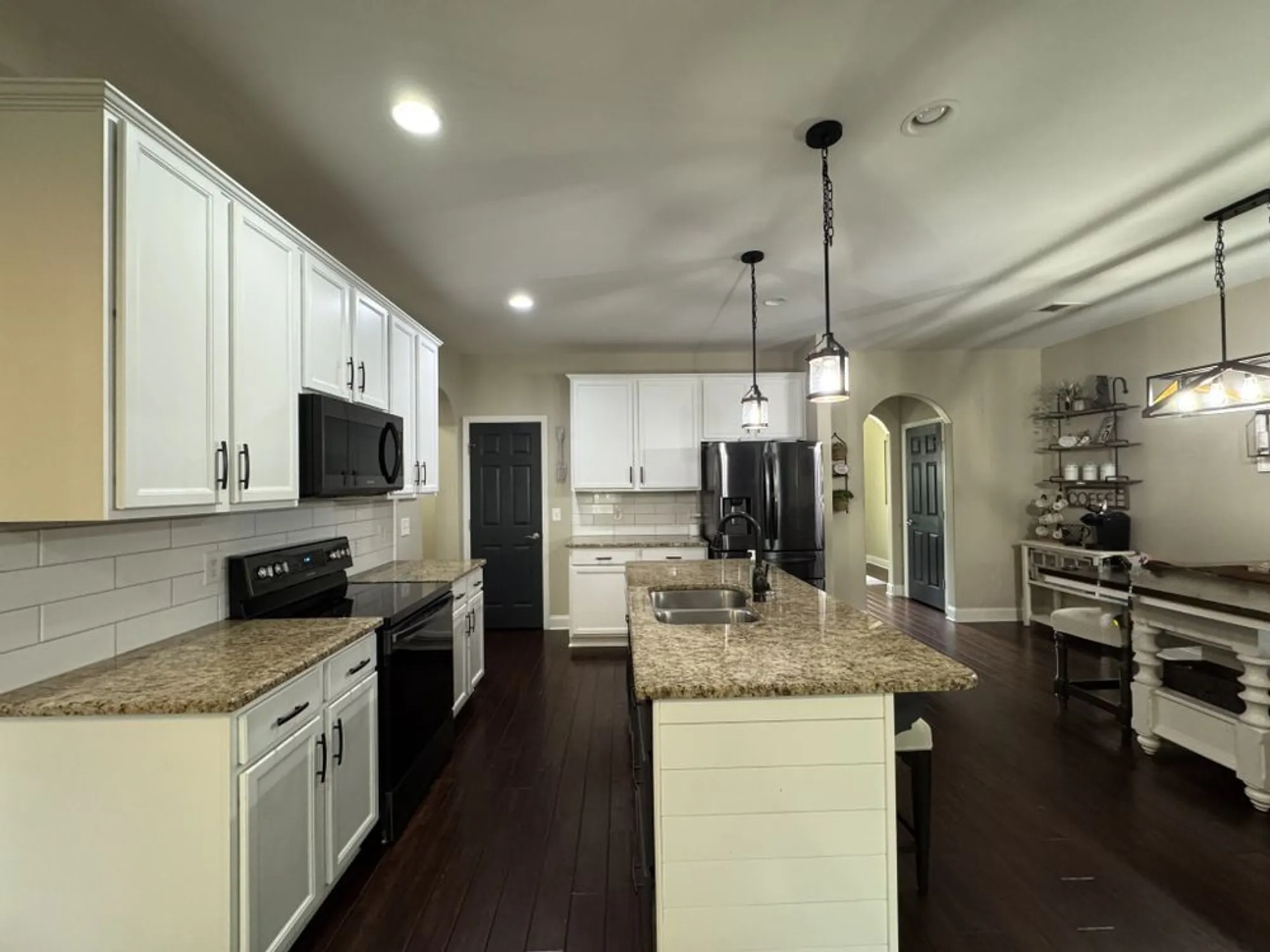 Property Slideshow image 8 of 39 | 609 saddlestone dr, Lebanon, TN, 37090