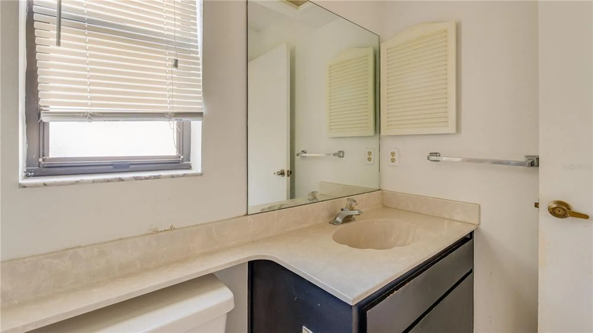 Property Slideshow image 33 of 39 | 10733 fallen leaf ln, Port Richey, FL, 34668