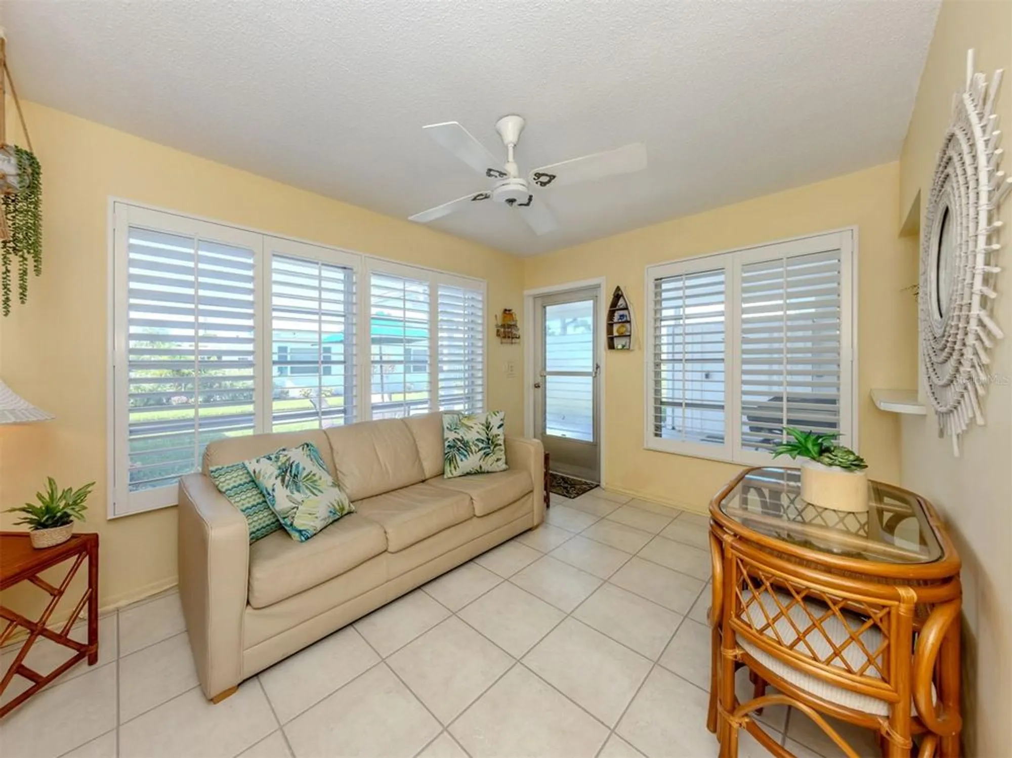 Property Slideshow image 14 of 48 | 168 the corso # 168, Venice, FL, 34285