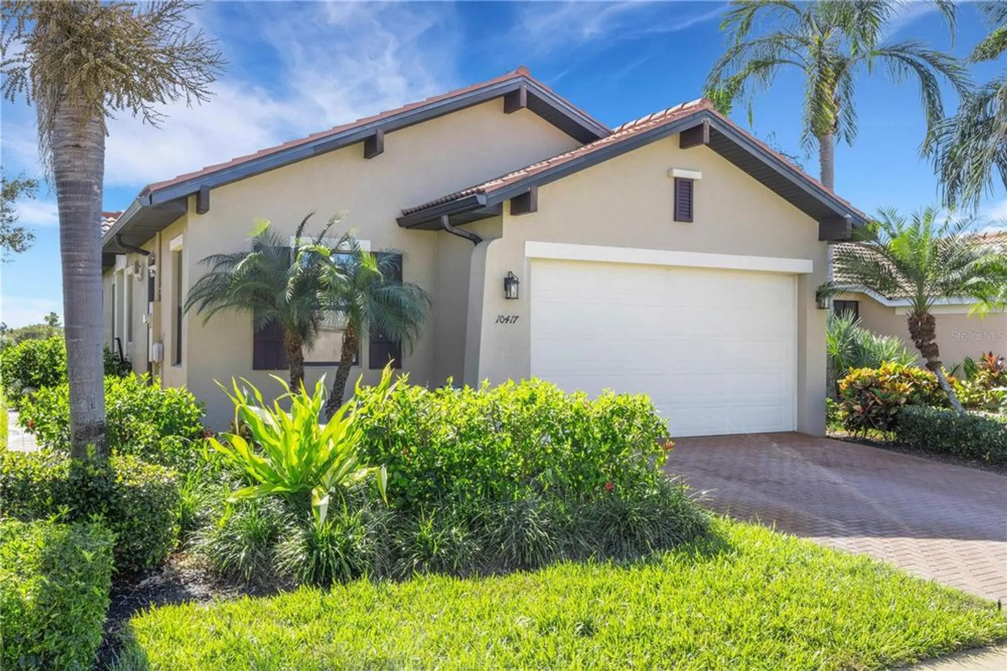 Property Slideshow image 5 of 69 | 10417 crooked creek dr, Venice, FL, 34293