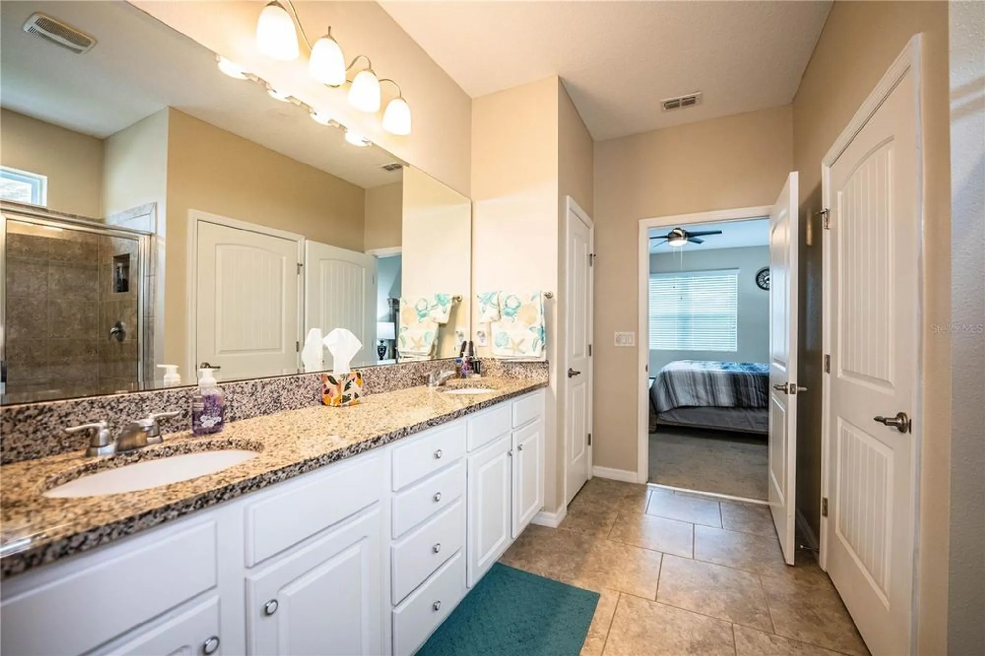 Property Slideshow image 27 of 47 | 2778 canyon crest dr, Lakeland, FL, 33811