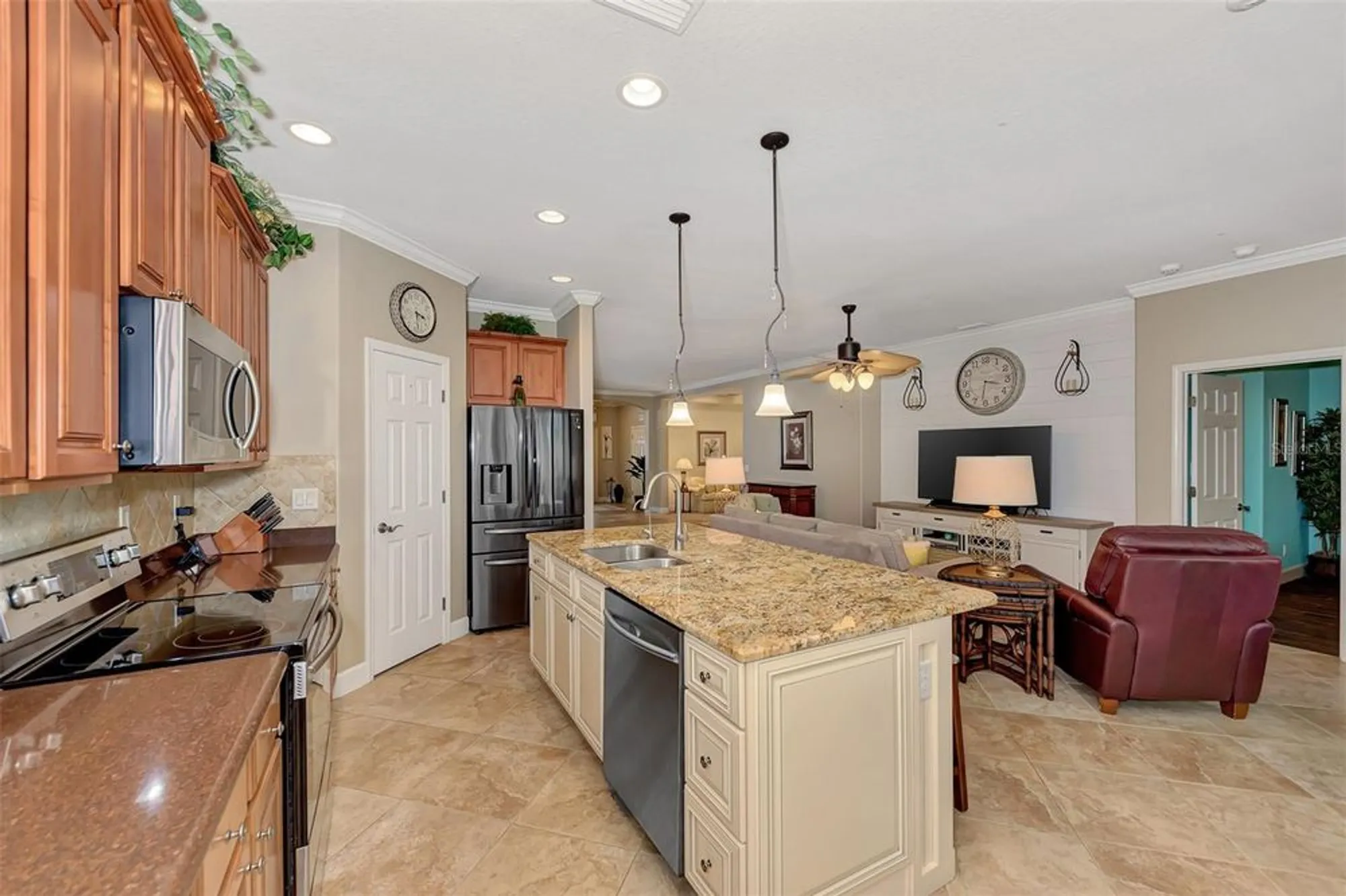 Property Slideshow image 24 of 54 | 1502 maseno dr, Venice, FL, 34292