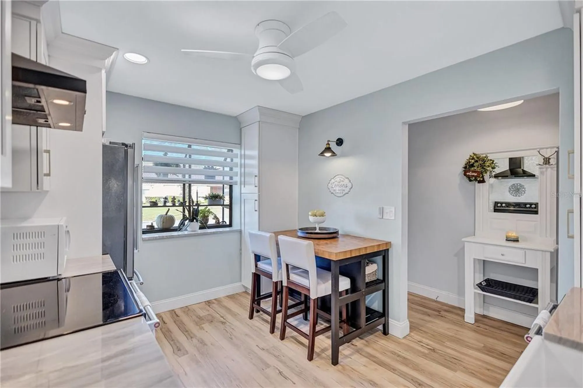 Property Slideshow image 5 of 66 | 3390 stonehaven ct a, Palm Harbor, FL, 34684