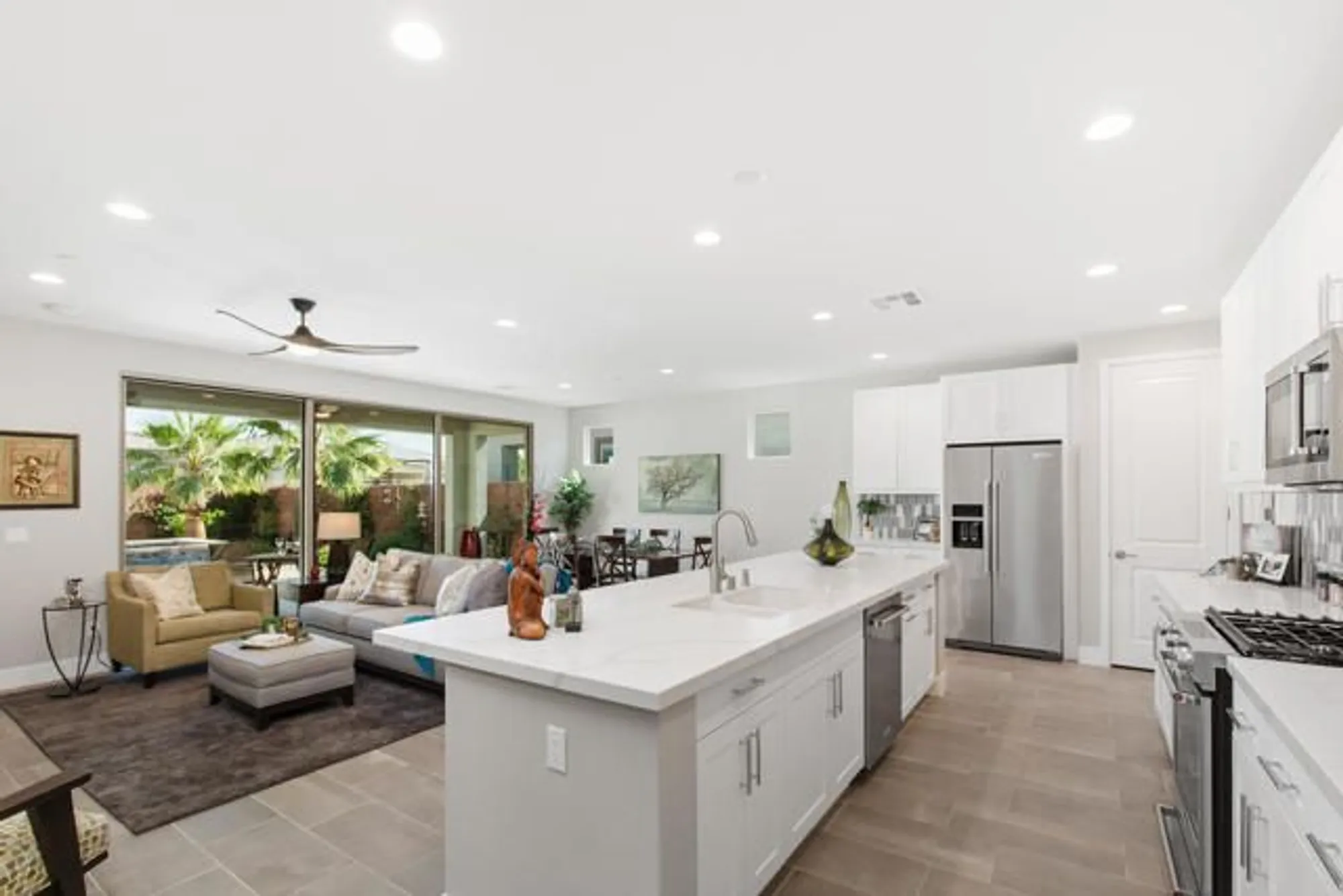 Property Slideshow image 21 of 42 | 82420 round valley dr, Indio, CA, 92201