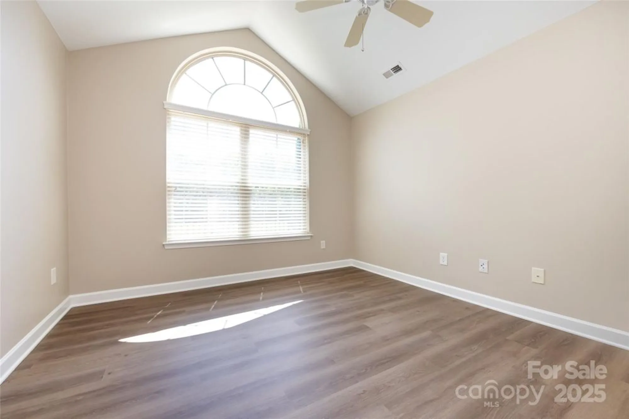 Property Slideshow image 23 of 32 | 4723 polo gate blvd, Charlotte, NC, 28216