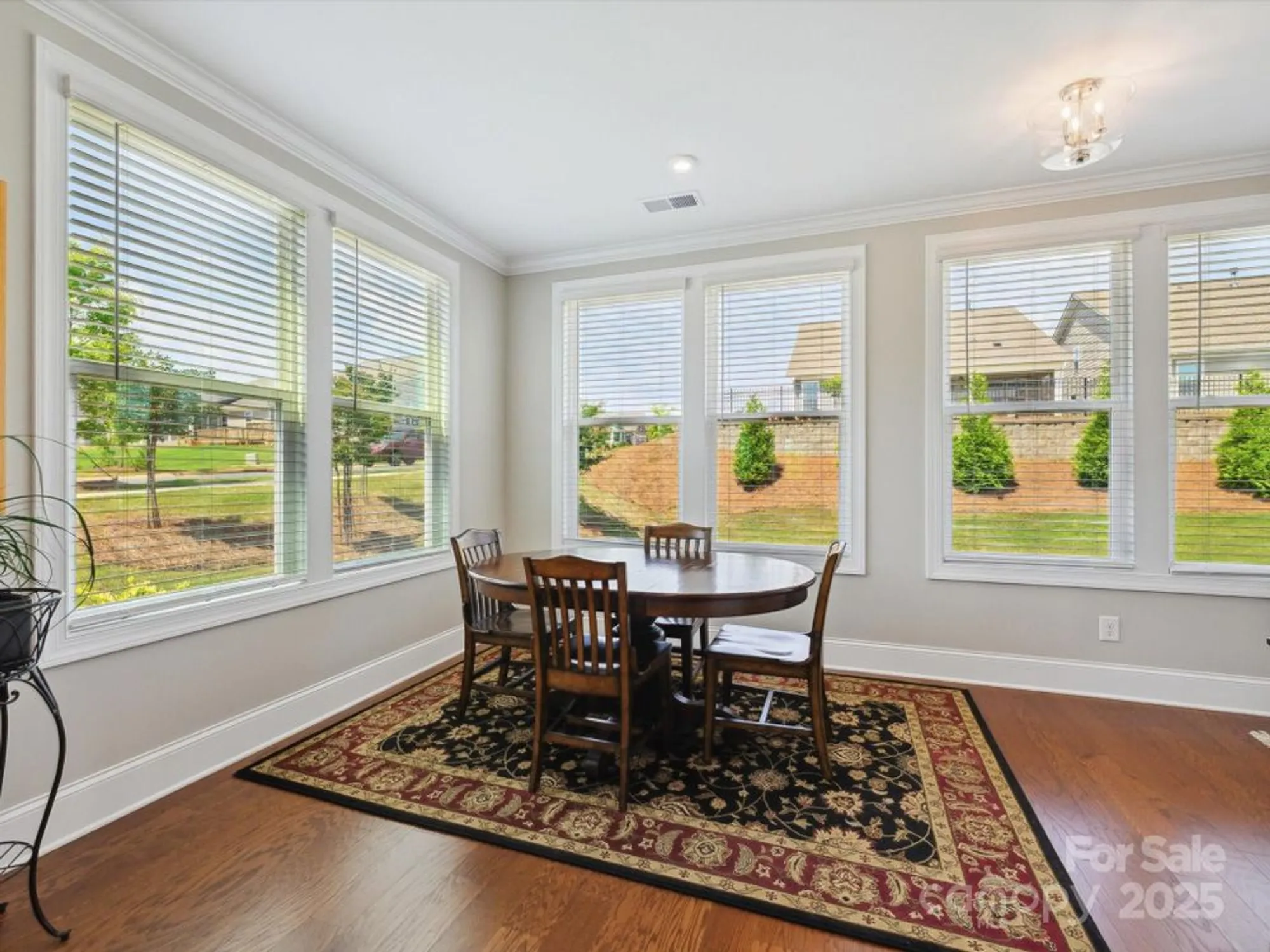 Property Slideshow image 18 of 34 | 10305 superb ln, Charlotte, NC, 28215
