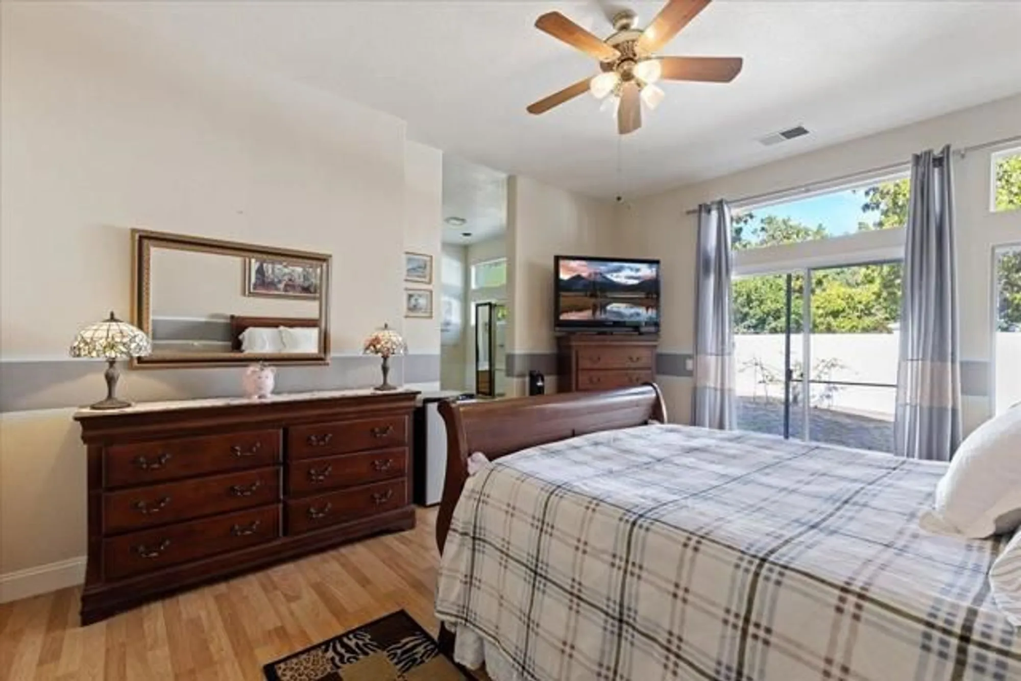 Property Slideshow image 20 of 38 | 490 chesapeake ter, Brentwood, CA, 94513