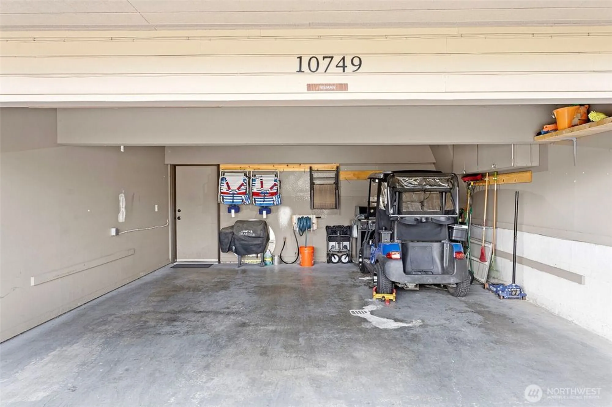 Property Slideshow image 30 of 40 | 10749 glen acres dr s # 10749s, Seattle, WA, 98168