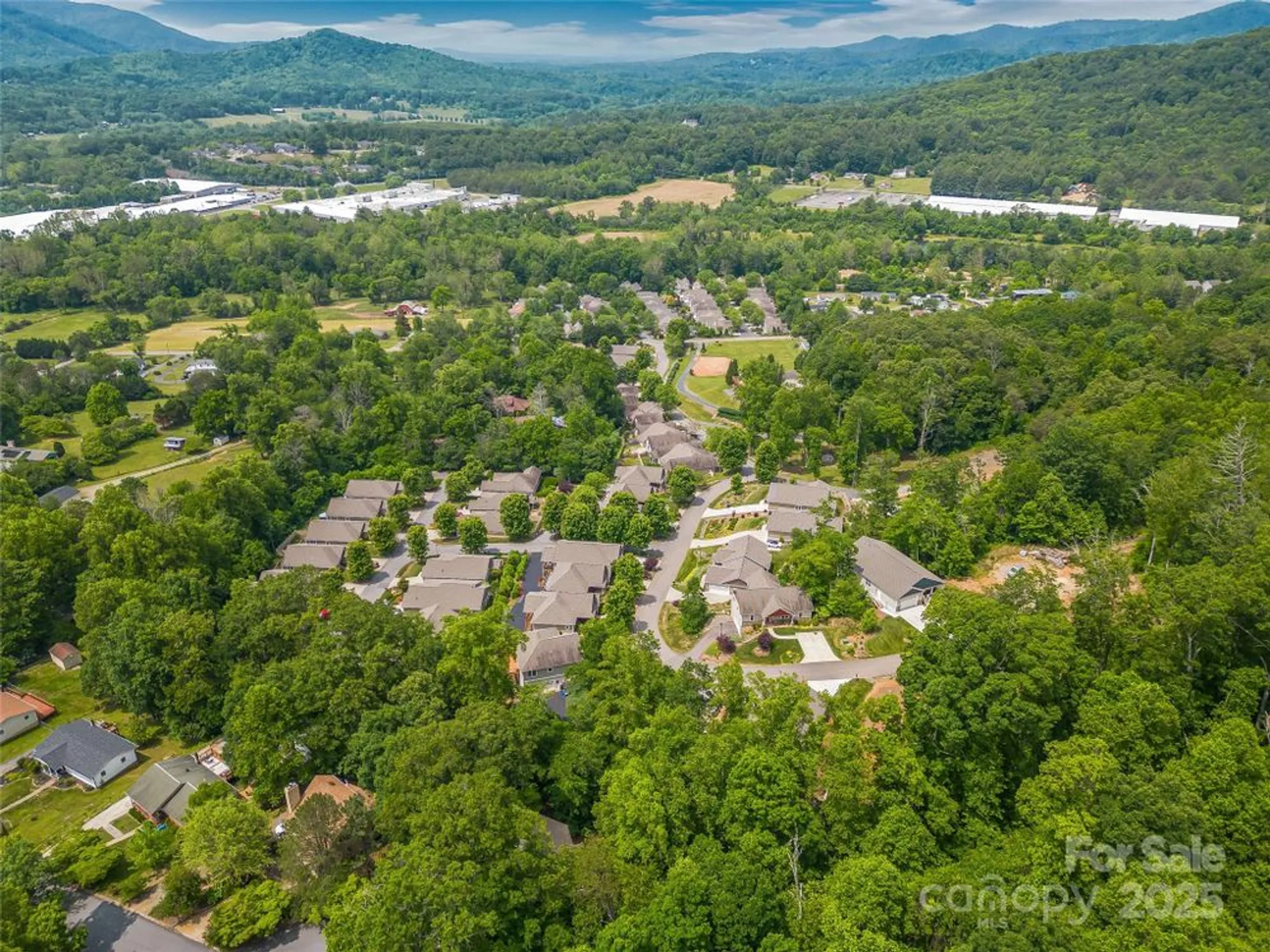 Property Slideshow image 15 of 28 | 23 village overlook loop, Swannanoa, NC, 28778