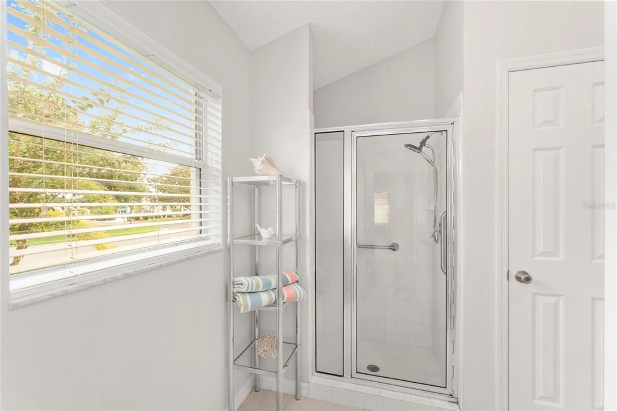 Property Slideshow image 22 of 52 | 1952 palo alto ave, The Villages, FL, 32159