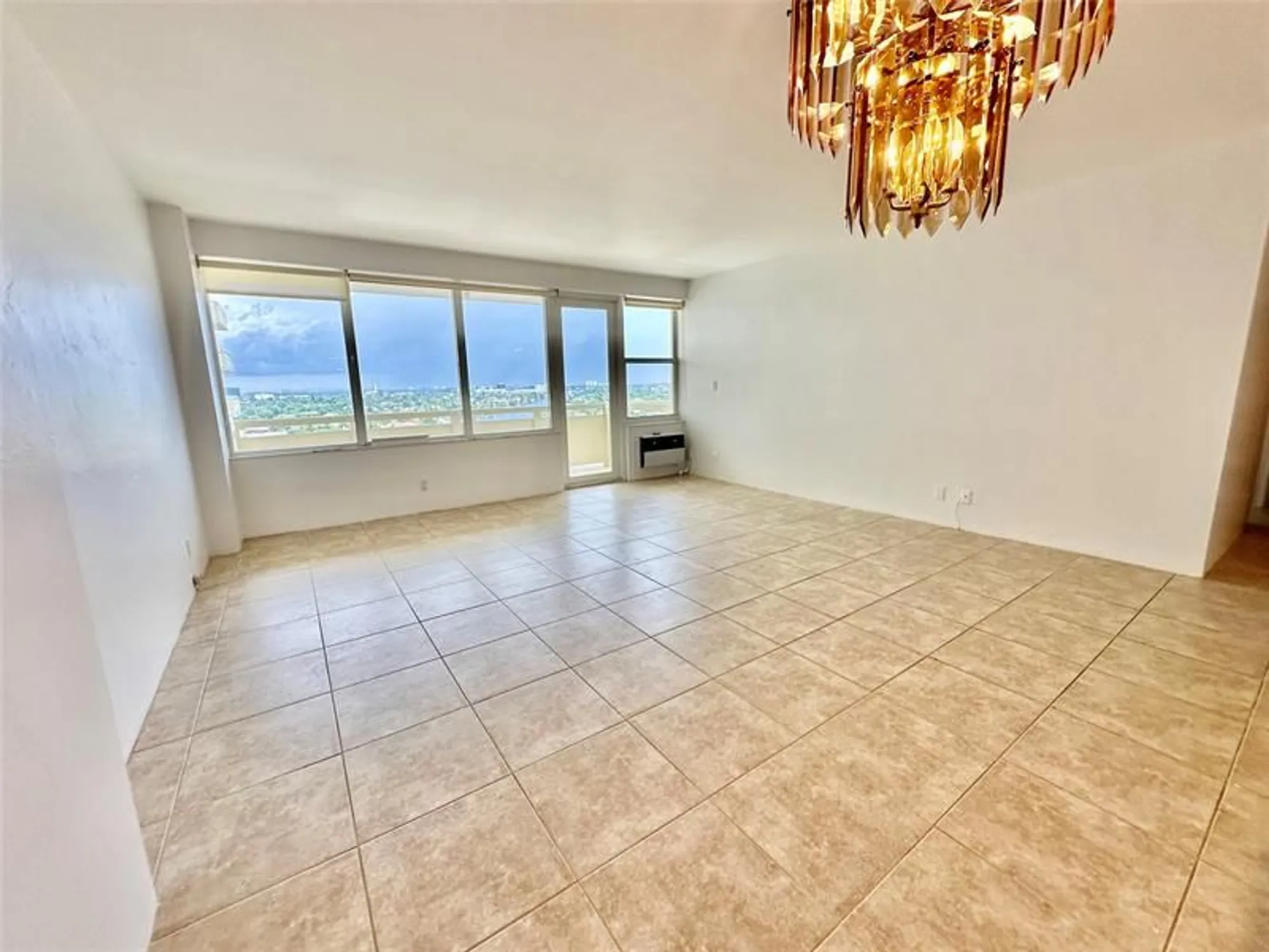 Property Slideshow image 22 of 45 | 3200 ne 36th st apt 1412a, Fort Lauderdale, FL, 33308