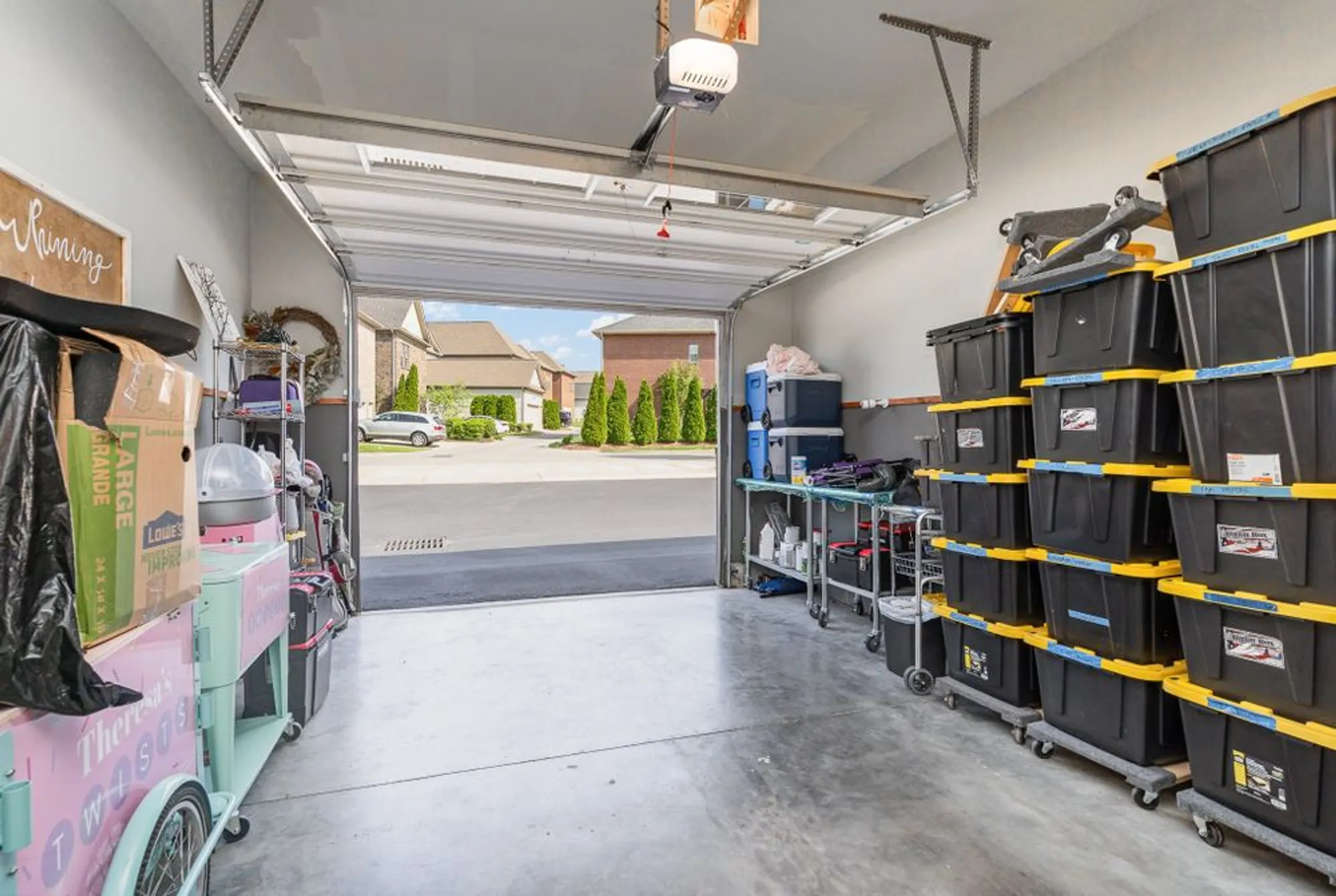 Property Slideshow image 23 of 25 | 141 saundersville rd apt 1308, Hendersonville, TN, 37075