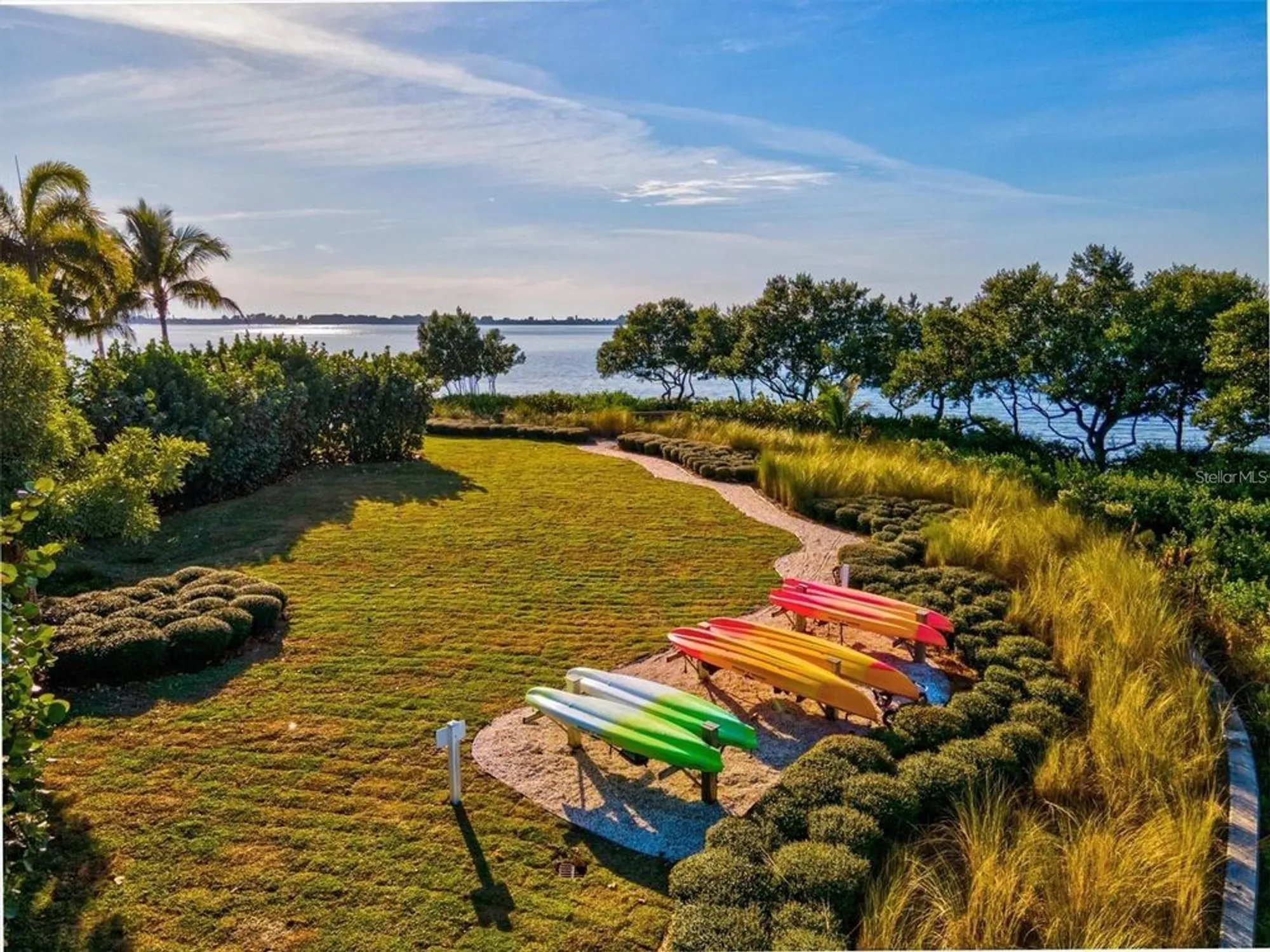 Property Slideshow image 84 of 99 | 321 sapphire lake dr 202, Bradenton, FL, 34209