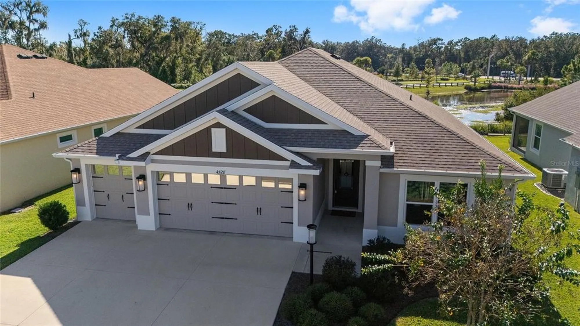 Property Slideshow image 2 of 46 | 4528 hayward path, The Villages, FL, 32163