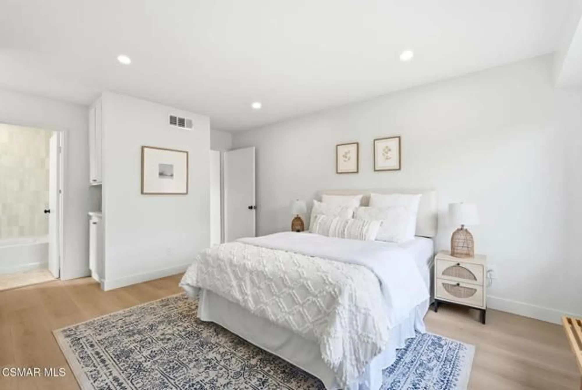 Property Slideshow image 16 of 23 | 1208 village 1, Camarillo, CA, 93012