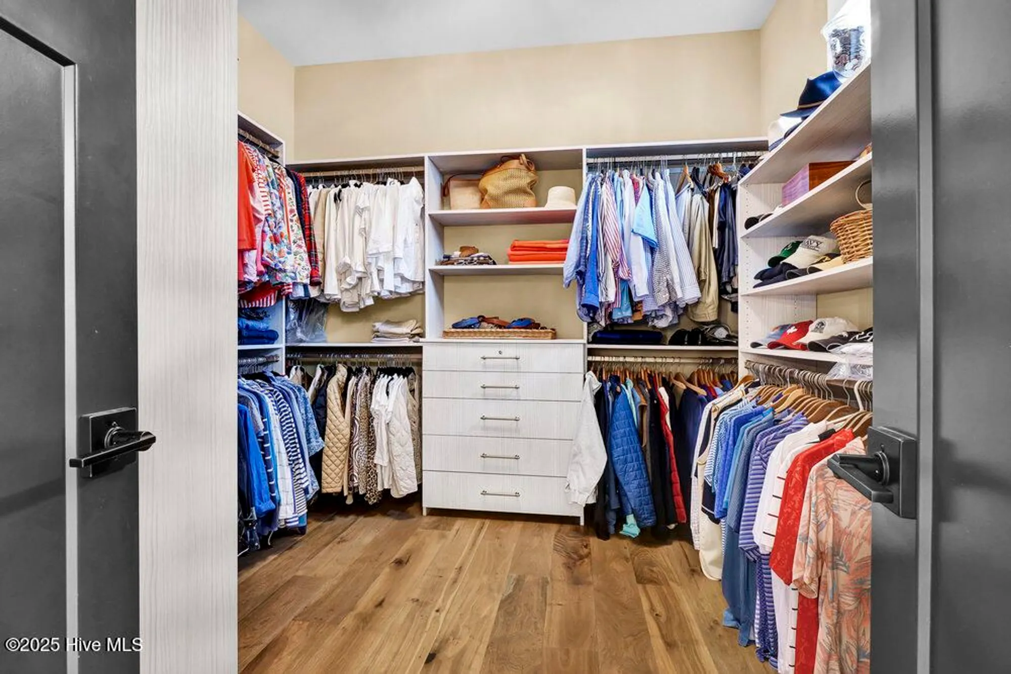 Property Slideshow image 31 of 112 | 3722 white cliffs dr, Castle Hayne, NC, 28429