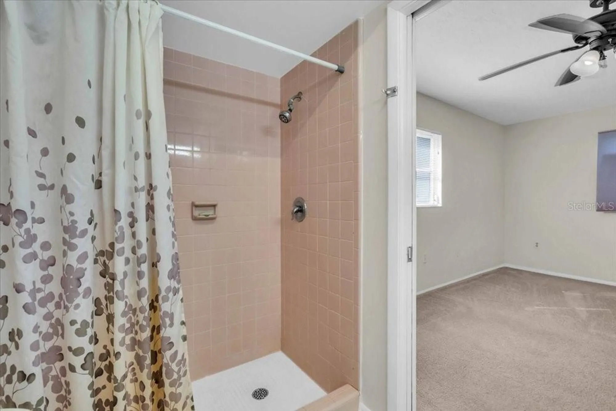 Property Slideshow image 21 of 31 | 3140 village green dr # 1119, Sarasota, FL, 34239
