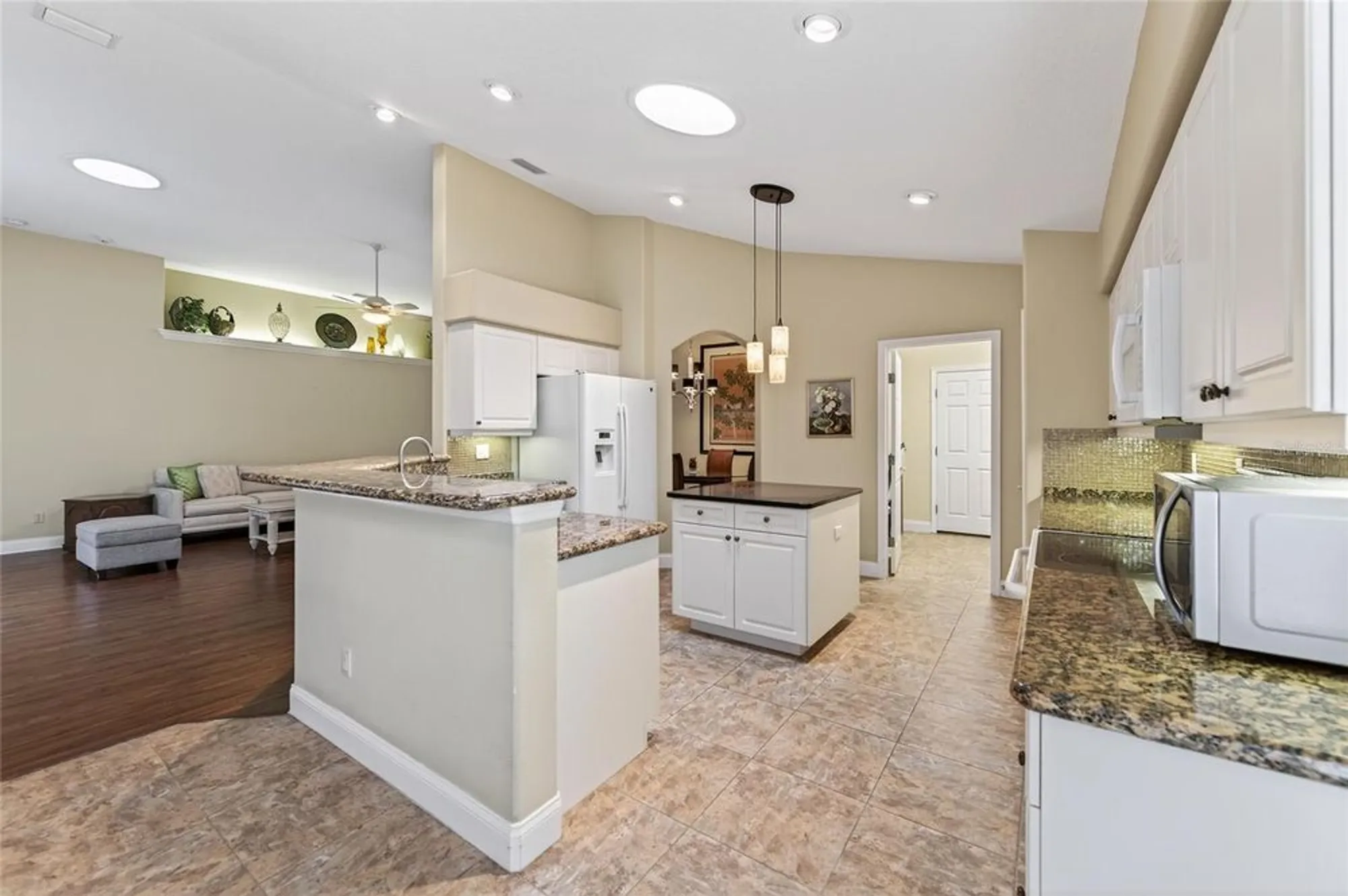 Property Slideshow image 11 of 46 | 5402 swordfern ct, Port Orange, FL, 32128