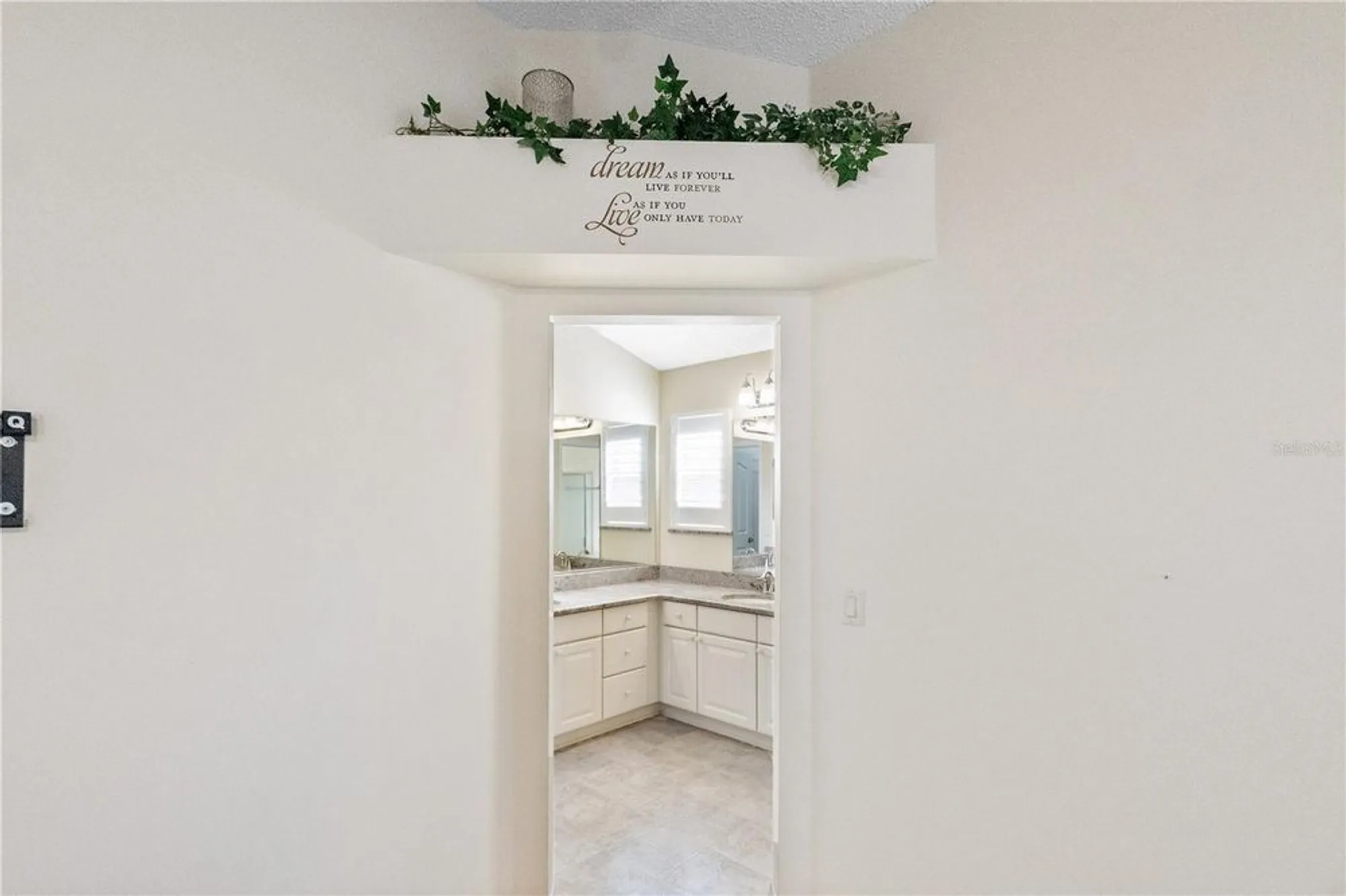 Property Slideshow image 23 of 30 | 16812 se 86th albany ave, The Villages, FL, 32162