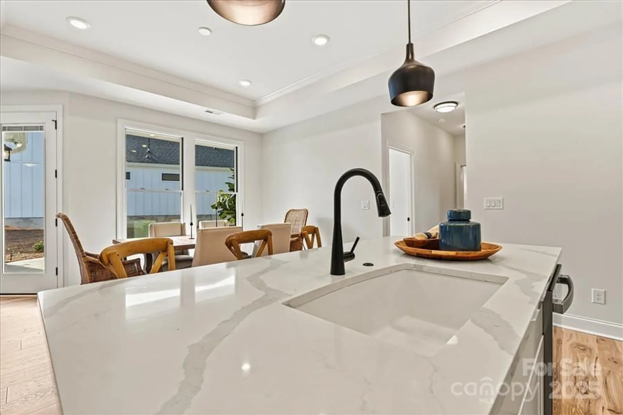 Property Slideshow image 17 of 34 | 114 alenda lux cir # 3, Mooresville, NC, 28115