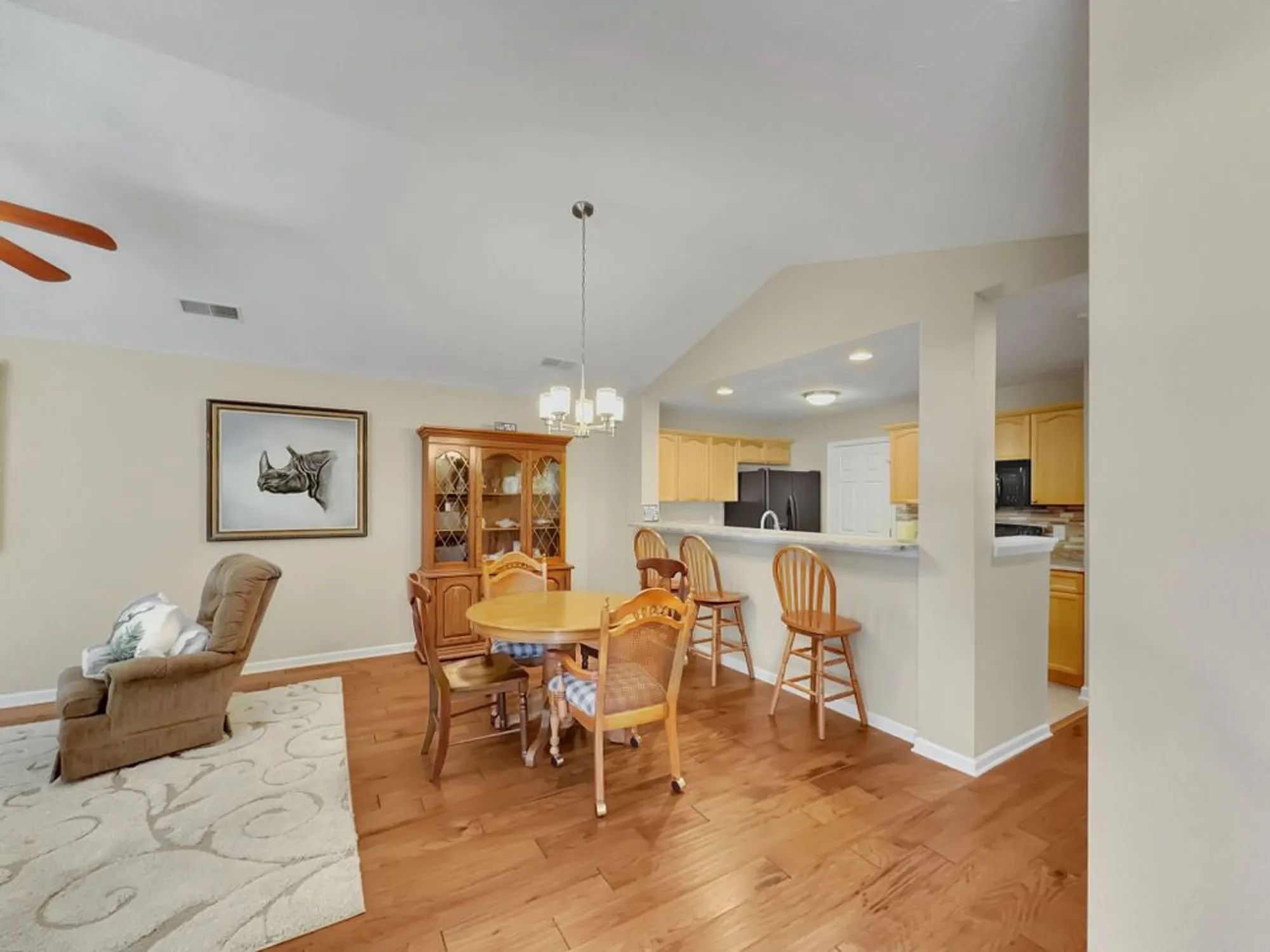 Property Slideshow image 8 of 30 | 395 devon chase hl unit 3804, Gallatin, TN, 37066