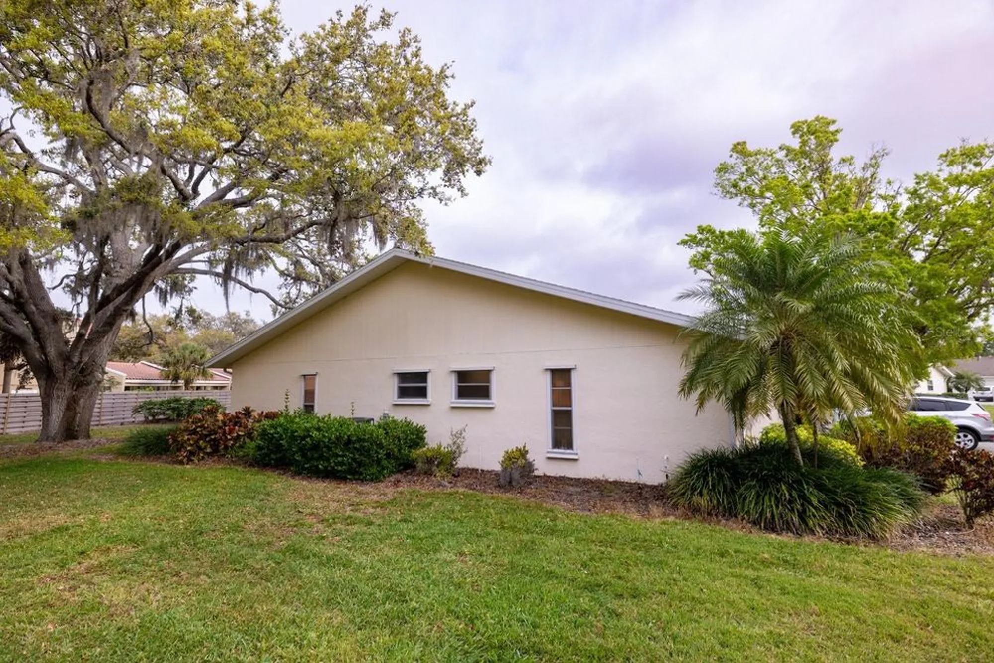 Property Slideshow image 53 of 58 | 4018 oakhurst dr 3181, Sarasota, FL, 34233