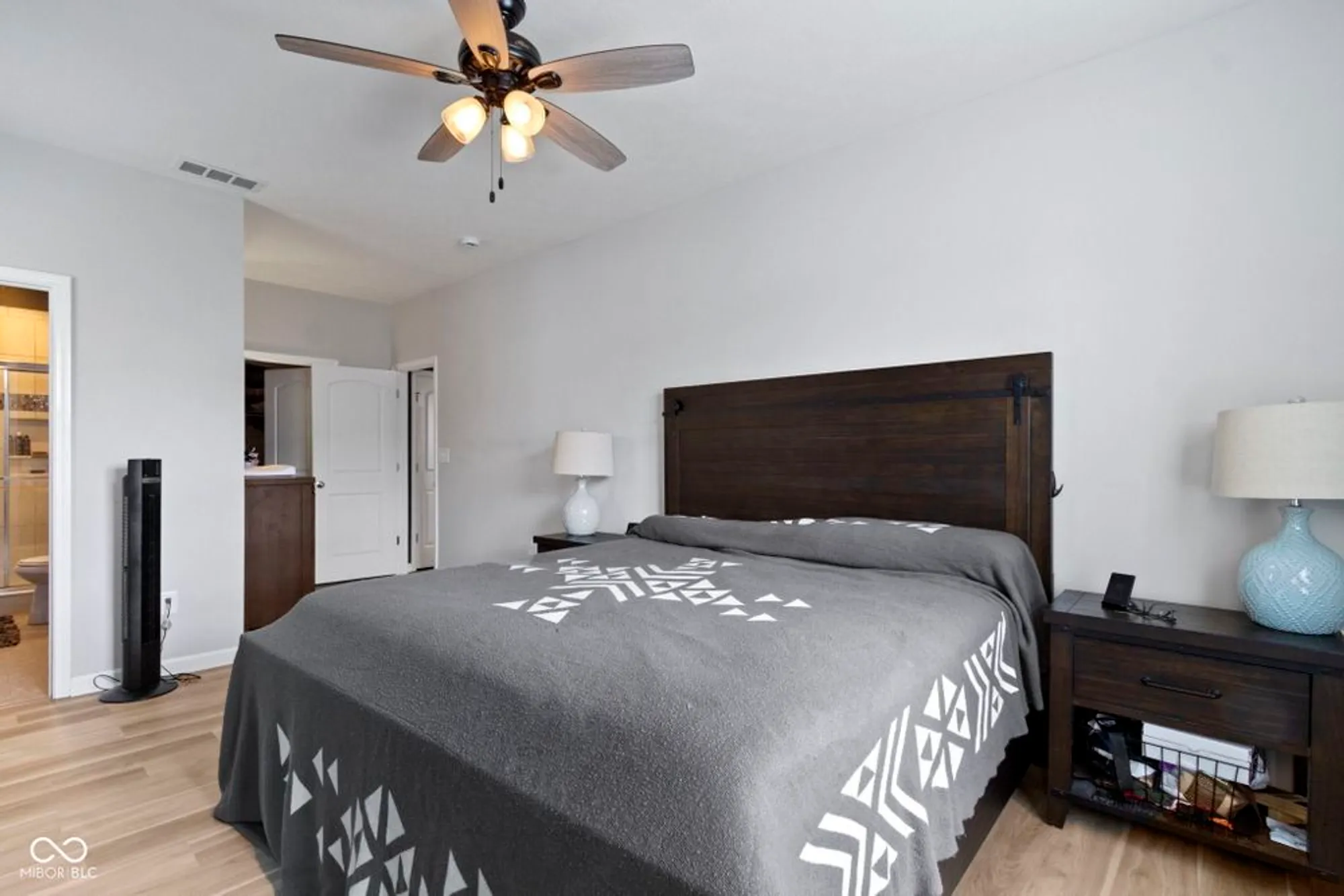 Property Slideshow image 42 of 64 | 9101 gordimer cir, Indianapolis, IN, 46239