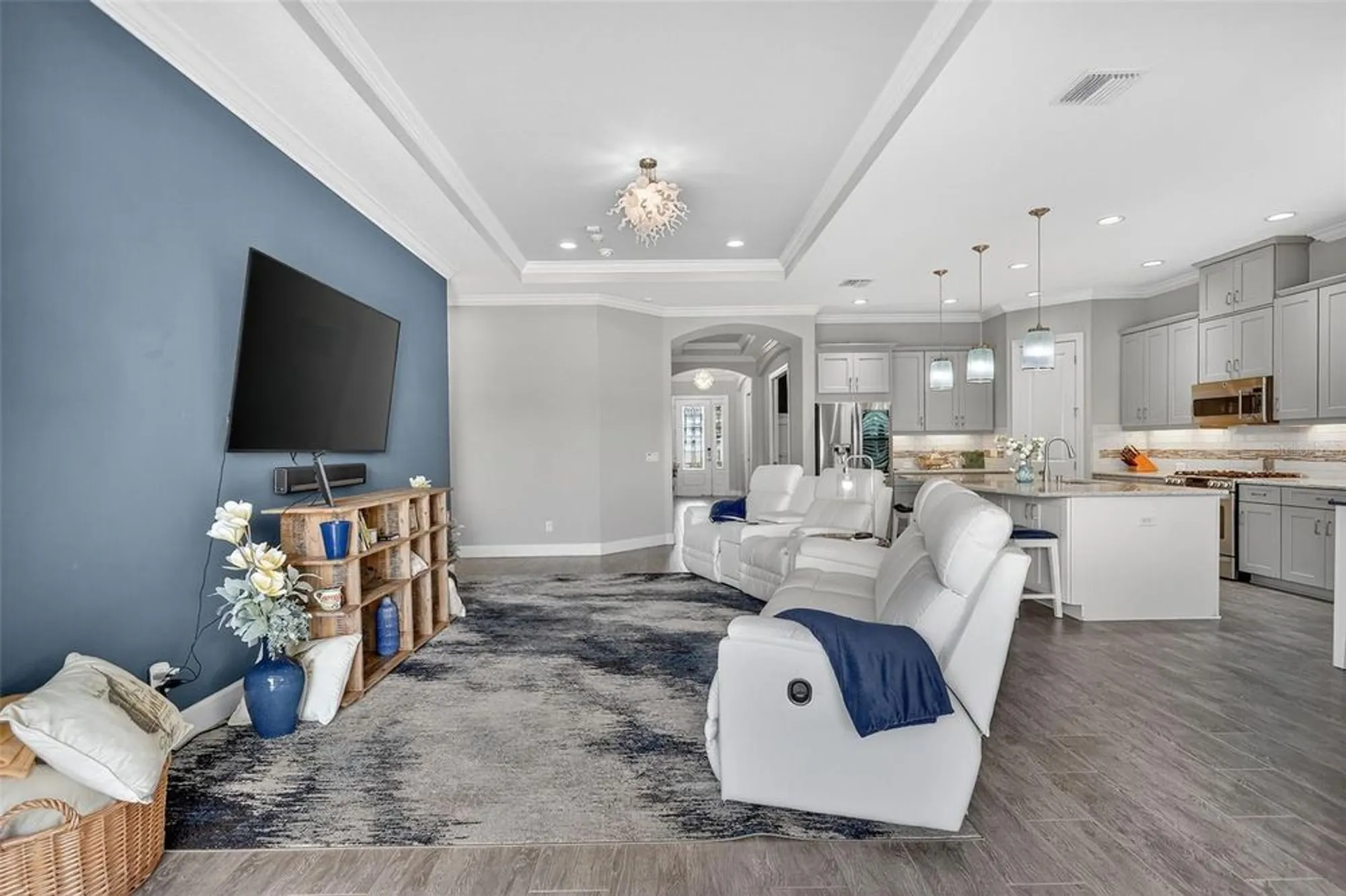 Property Slideshow image 6 of 87 | 13208 sorrento way, Bradenton, FL, 34211