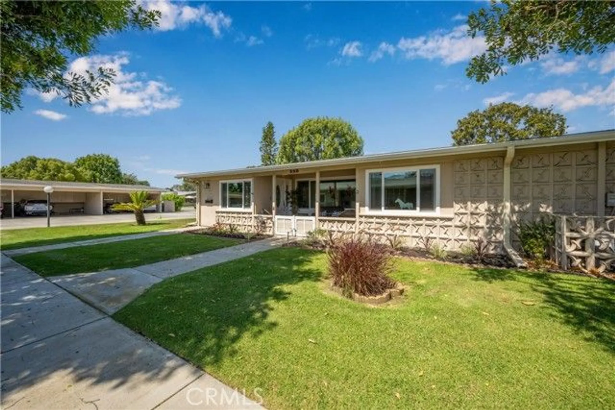 Property Slideshow image 2 of 38 | 13311 del monte dr apt 32d, Seal Beach, CA, 90740