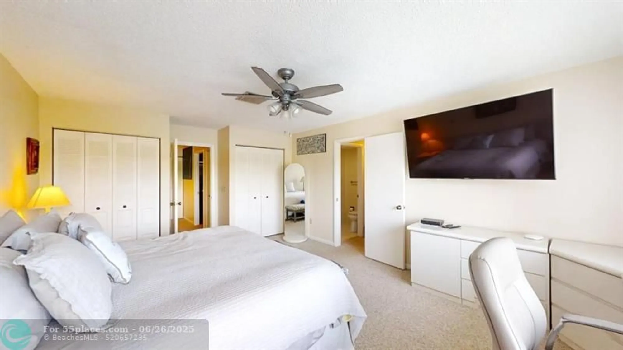 Property Slideshow image 31 of 41 | 8460 casa del lago e, Boca Raton, FL, 33433