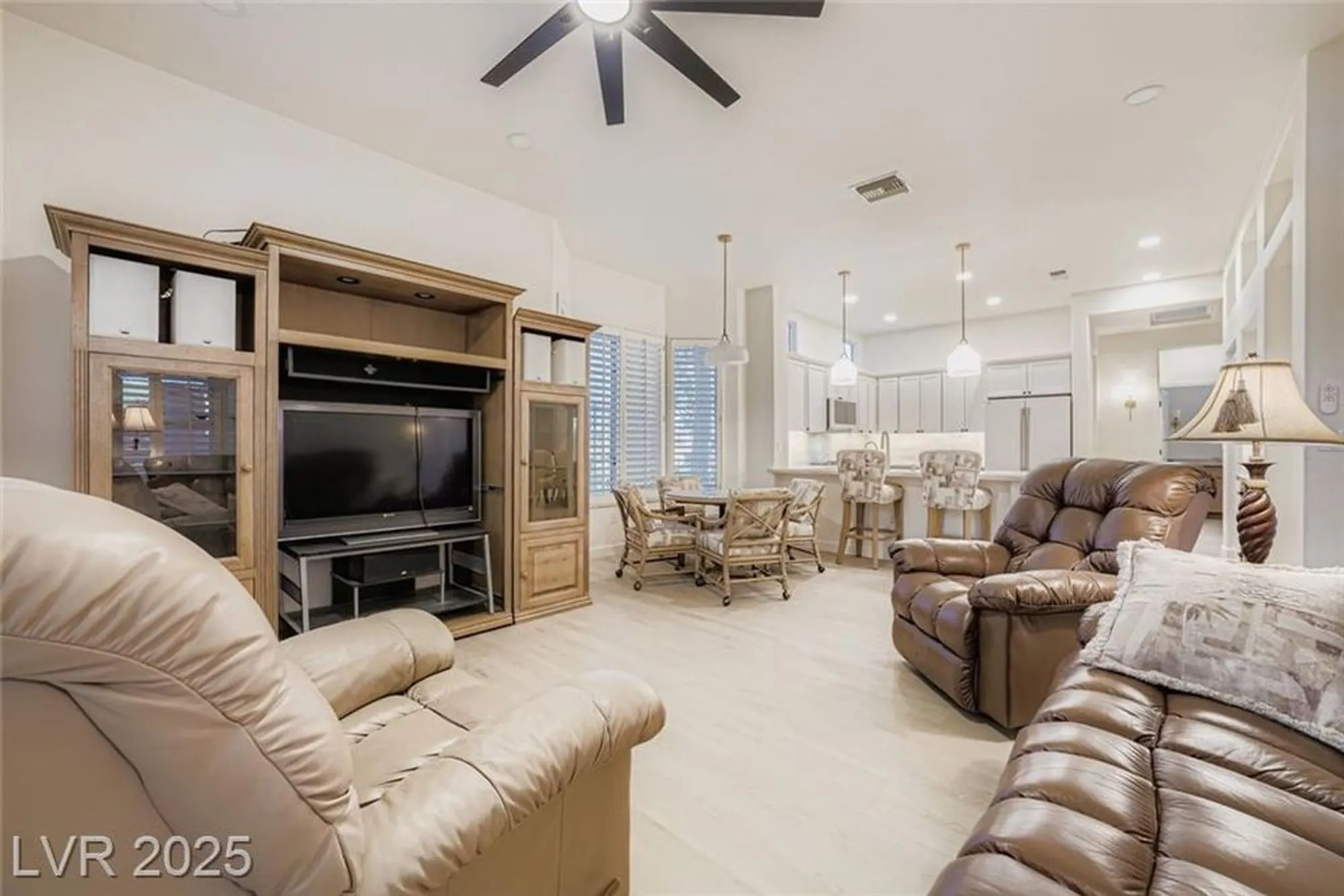 Property Slideshow image 16 of 23 | 2409 sierra sage st, Las Vegas, NV, 89134