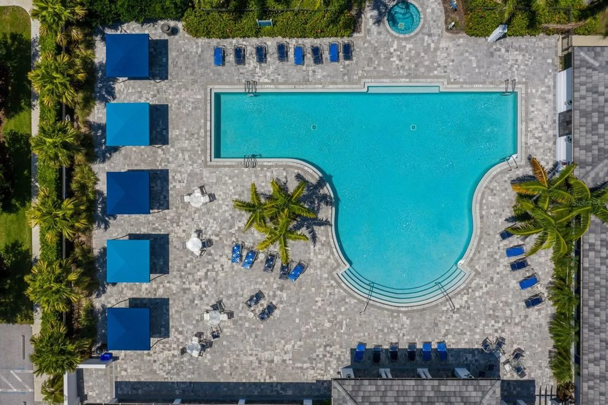 Property Slideshow image 53 of 59 | 2723 sapphire blue ln, Bradenton, FL, 34211