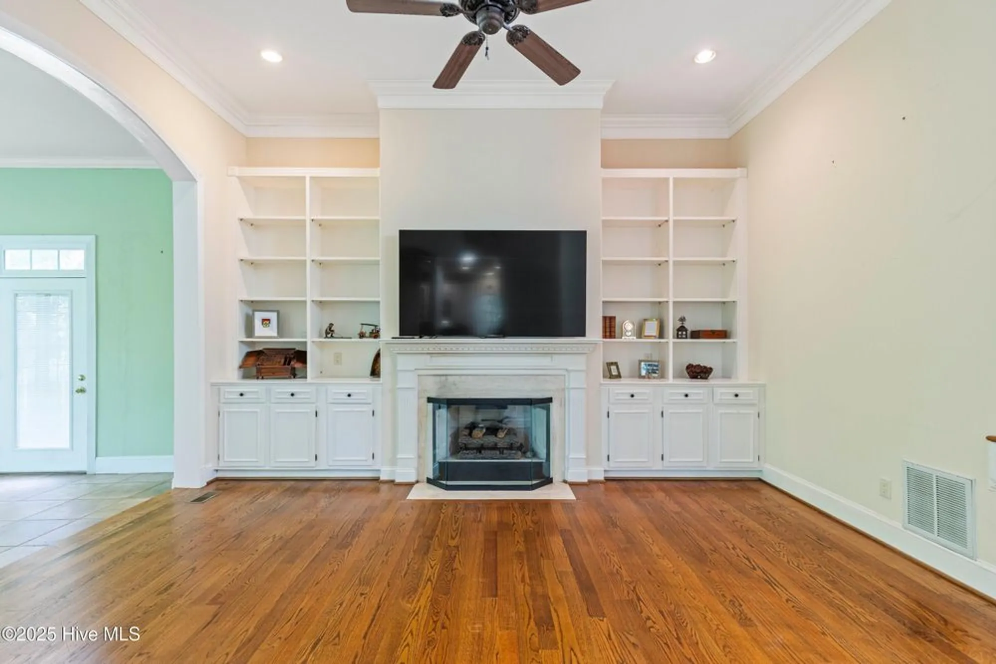 Property Slideshow image 8 of 51 | 4260 loblolly cir se, Southport, NC, 28461