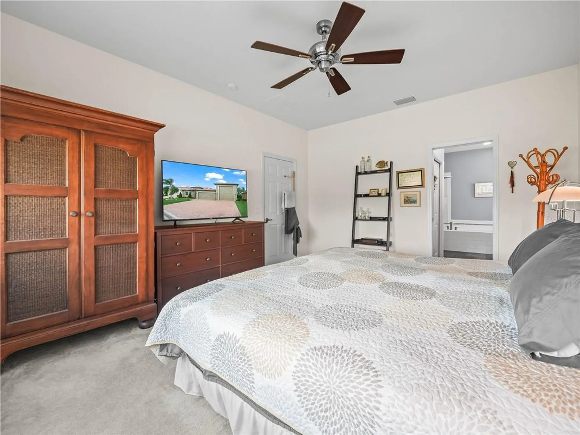 Property Slideshow image 14 of 73 | 3829 litchfield loop, Lake Wales, FL, 33859