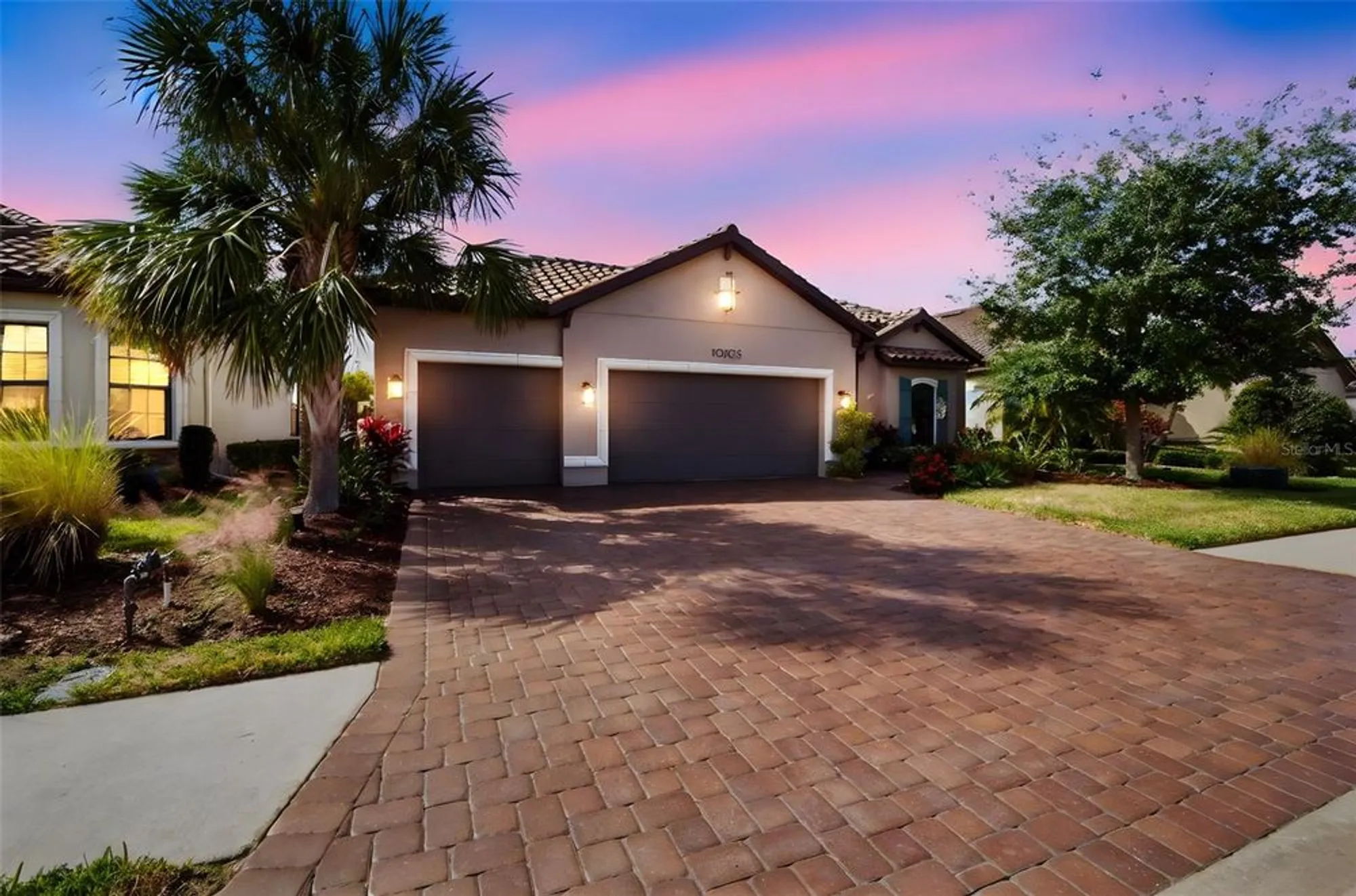 Property Slideshow image 1 of 50 | 10105 batchelder ter, Palmetto, FL, 34221
