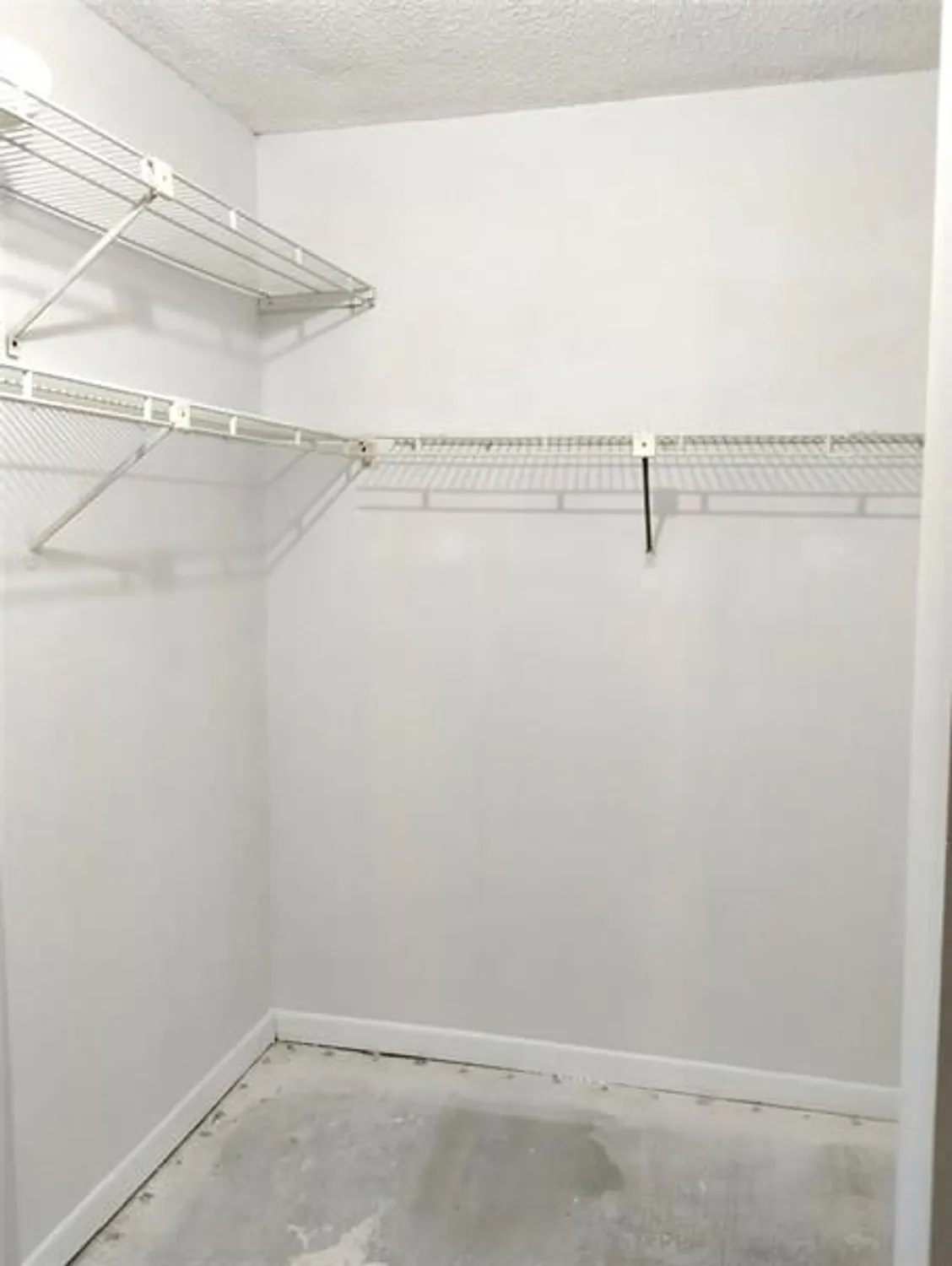 Property Slideshow image 22 of 50 | 2403 antigua cir e3, Coconut Creek, FL, 33066