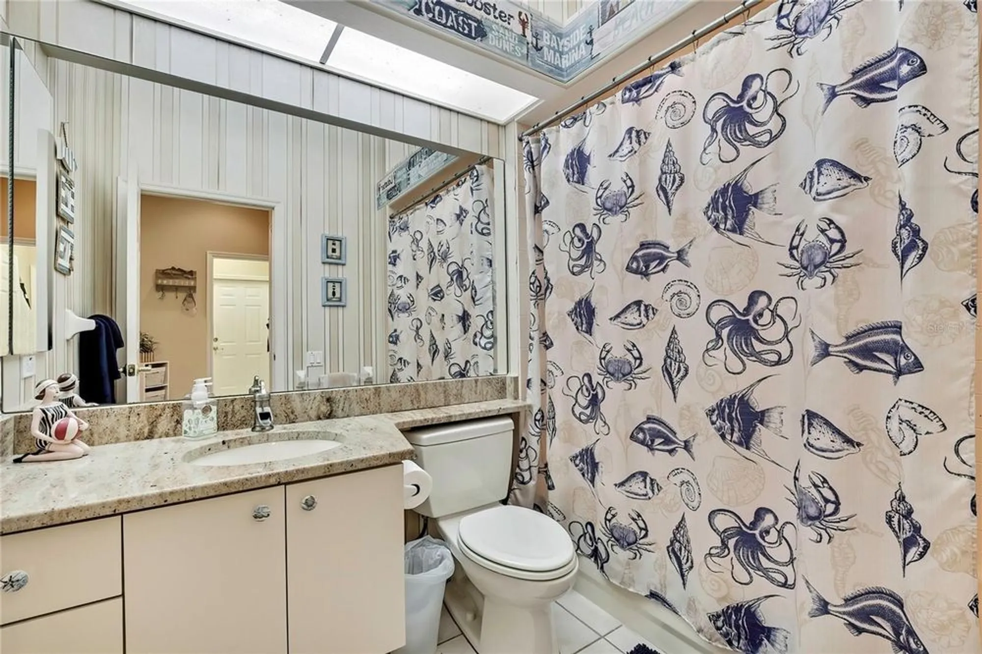 Property Slideshow image 34 of 58 | 8472 maybelle dr, Weeki Wachee, FL, 34613