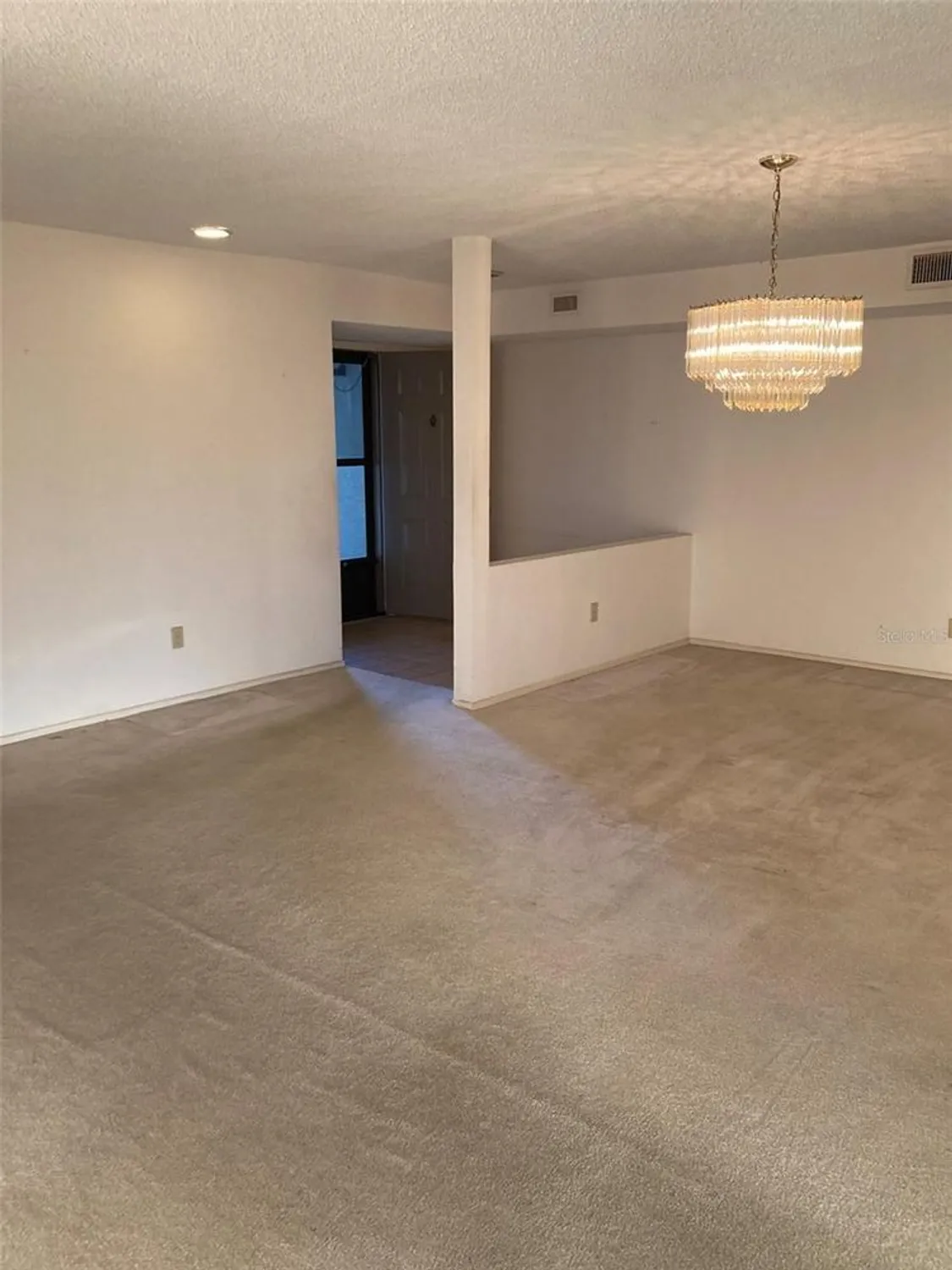 Property Slideshow image 27 of 52 | 8198 terrace garden dr n unit 211, St Petersburg, FL, 33709